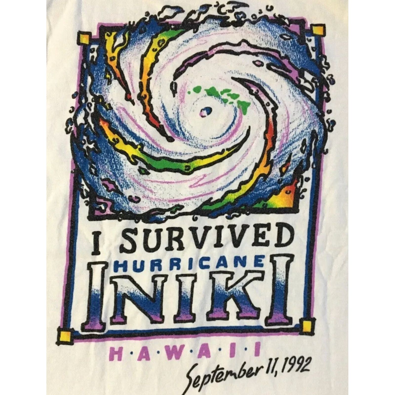 Vintage VINTAGE I Survived Hurricane Iniki Hawaii Shirt S White Beach Vaporwave Grunge OP Nike Size US S / EU 44-46 / 1 - 3 Thumbnail