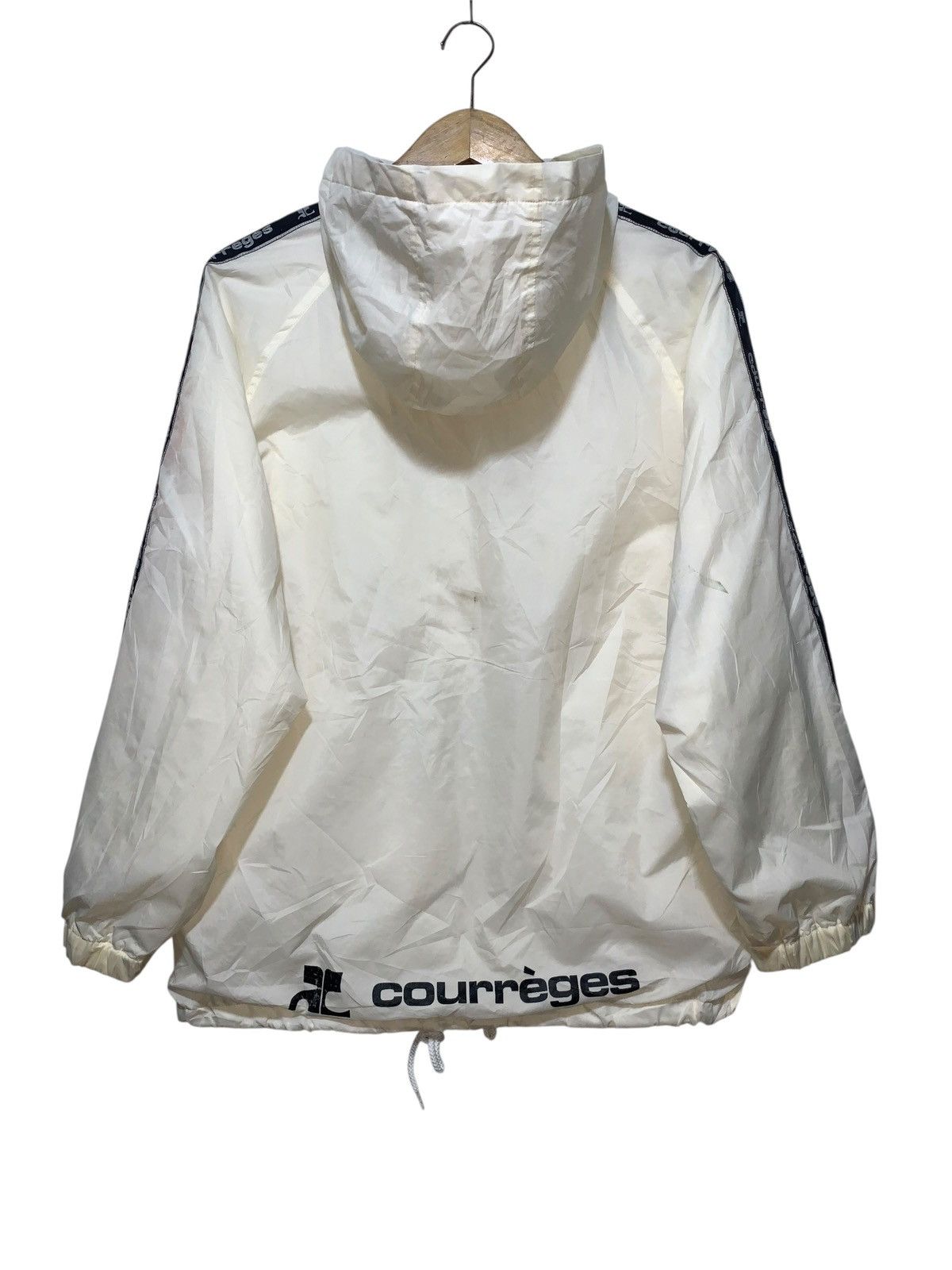 Courreges Vintage Courreges side tape logo nylon light jacket Size US M / EU 48-50 / 2 - 3 Thumbnail