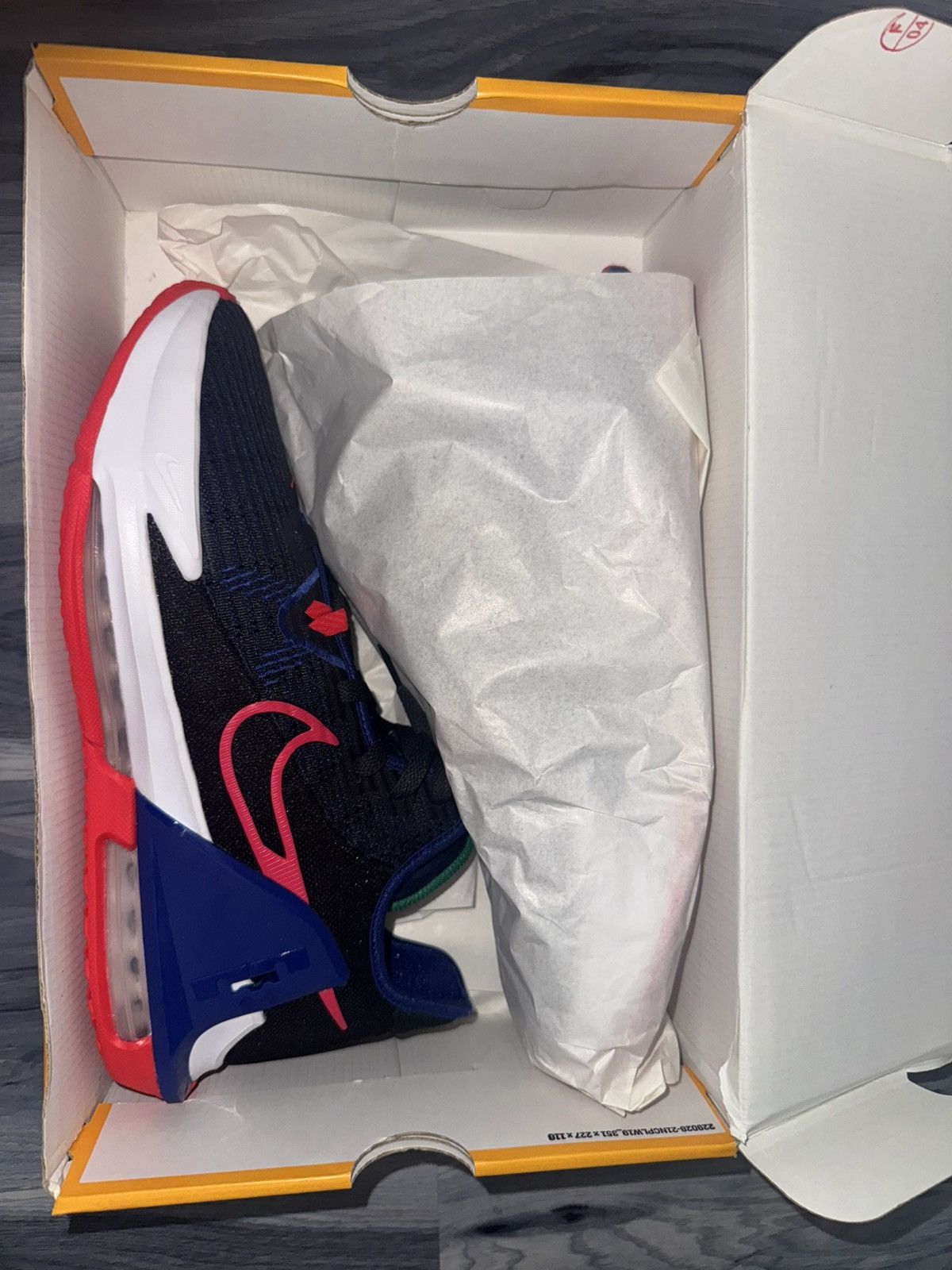 Nike Nike lebron witness 6 Size US 10 / EU 43 - 2 Thumbnail