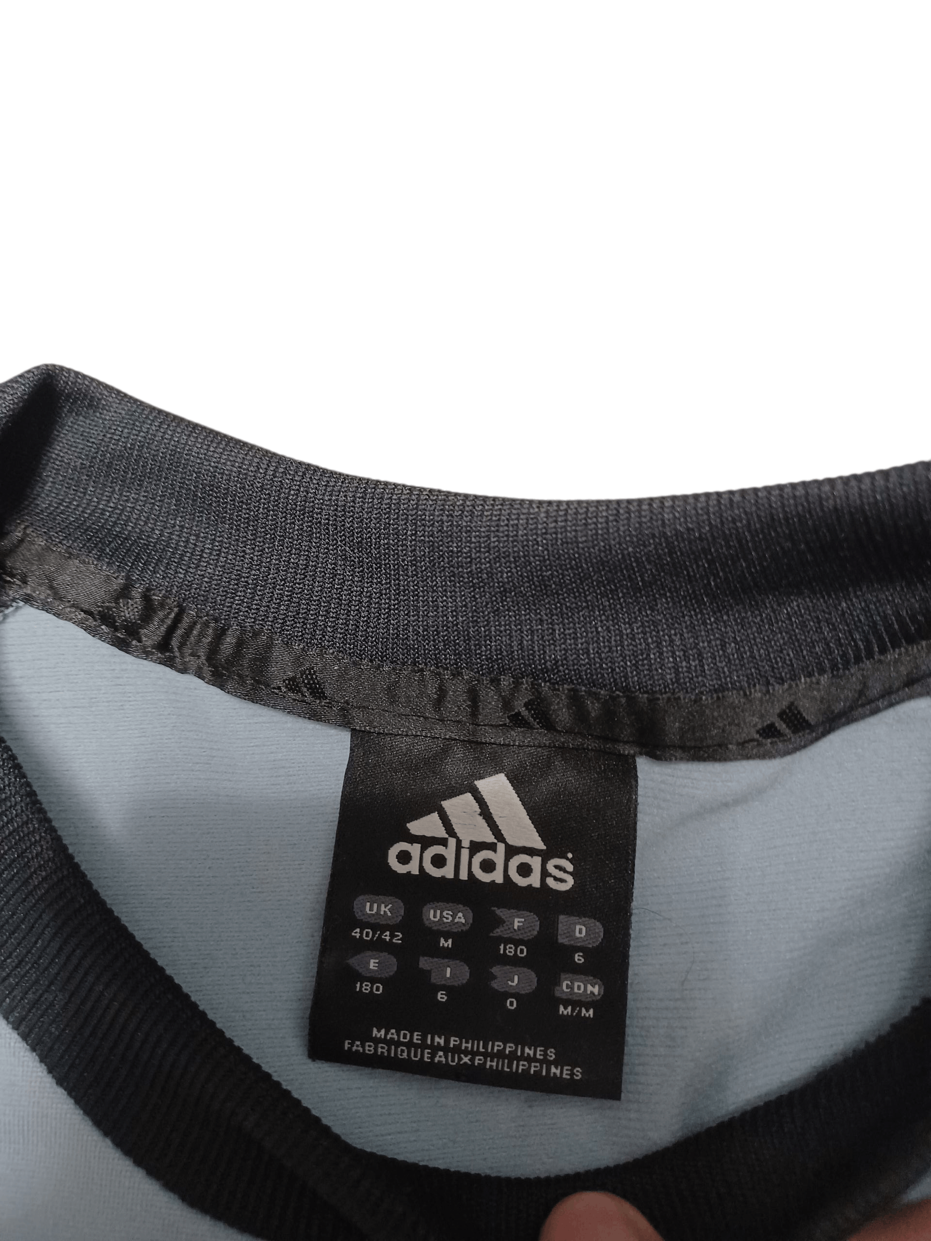 Adidas ADIDAS VINTAGE 2004 BOXY BIG LOGO SWEATSHIRT Size US M / EU 48-50 / 2 - 5 Thumbnail
