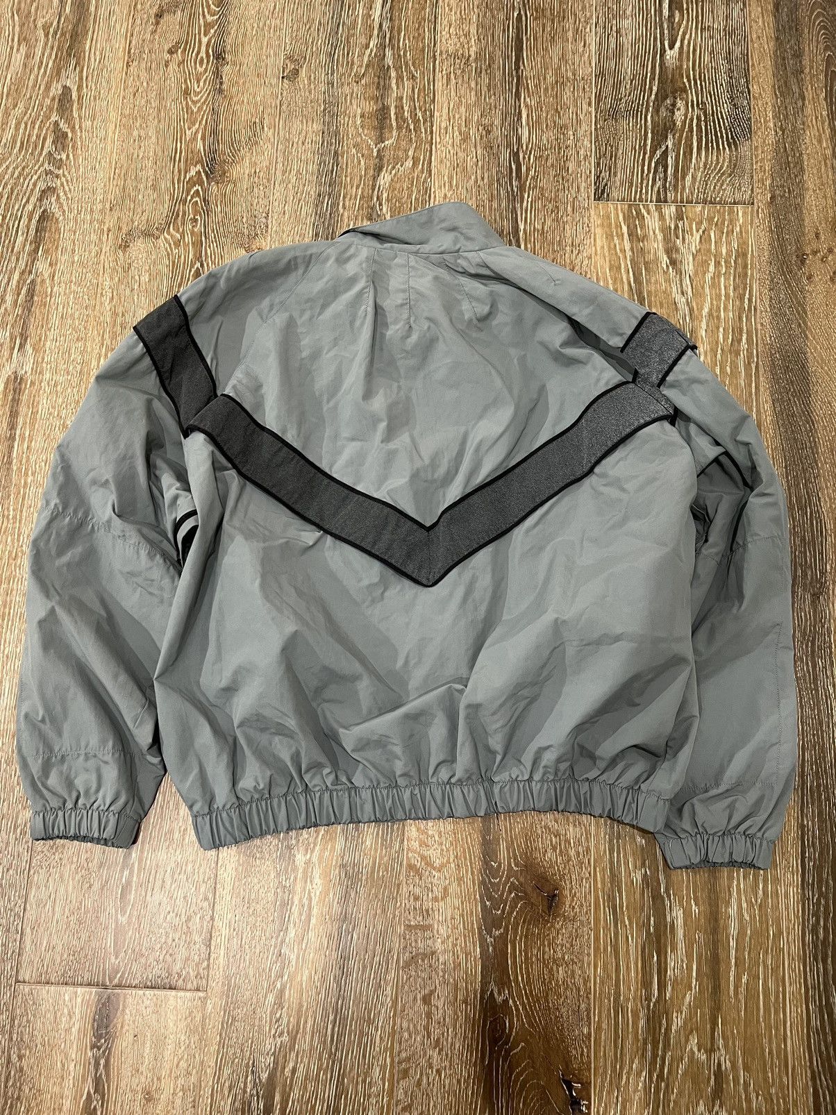 Vintage Vintage army military training jacket Size US M / EU 48-50 / 2 - 2 Thumbnail