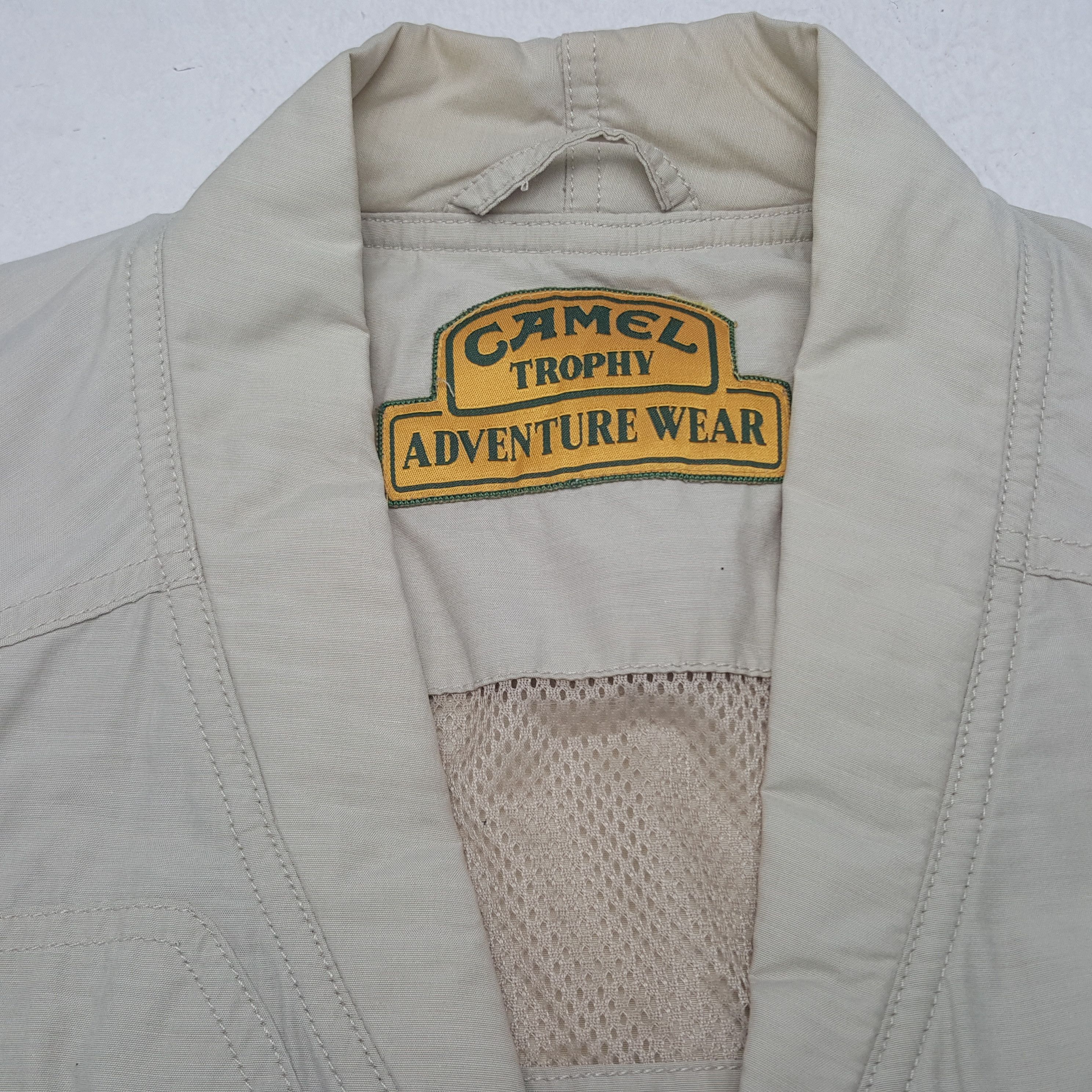 Camel × Vintage Vintage Camel Trophy Adventure Wear Vest Jacket Size US L / EU 52-54 / 3 - 5 Thumbnail