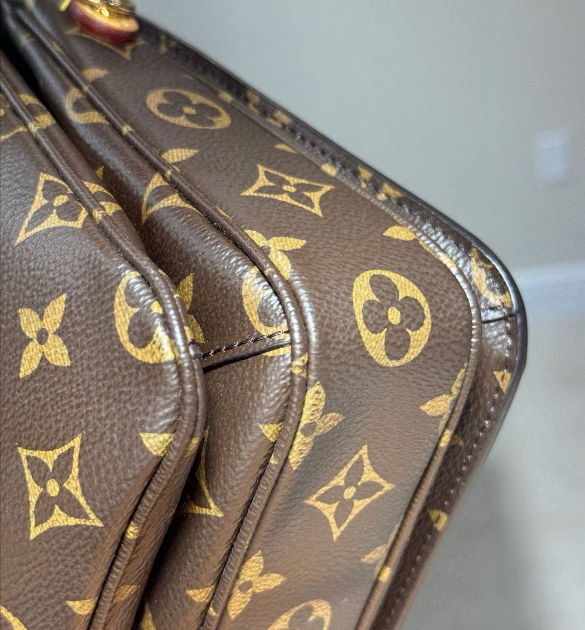 Louis Vuitton Authentic Louis Bag Vuitton Pochette Métis Monogram M44875 Size ONE SIZE - 7 Thumbnail
