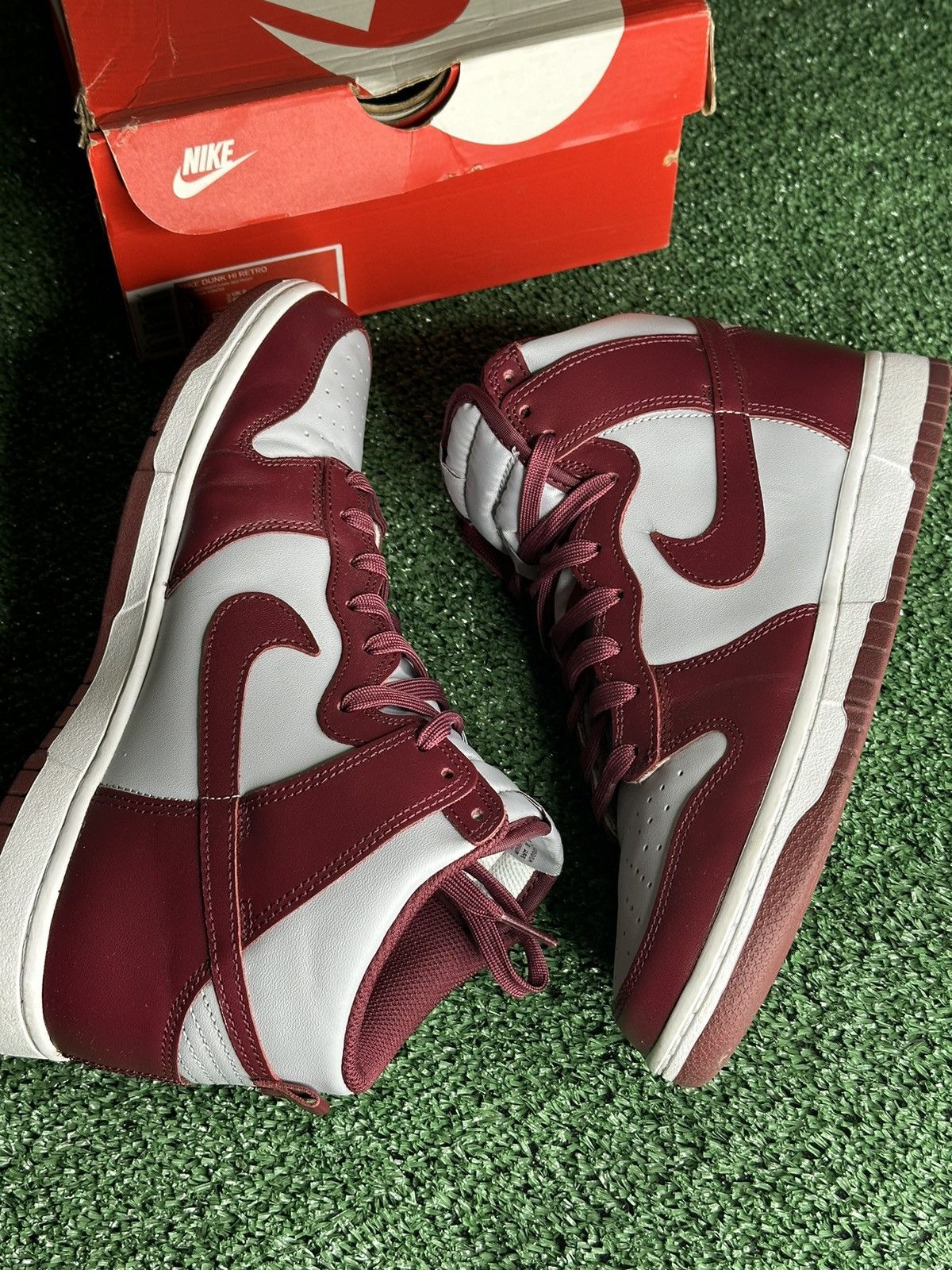 Nike Men’s size 9 Nike Dunk HI Size US 9 / EU 42 - 3 Thumbnail
