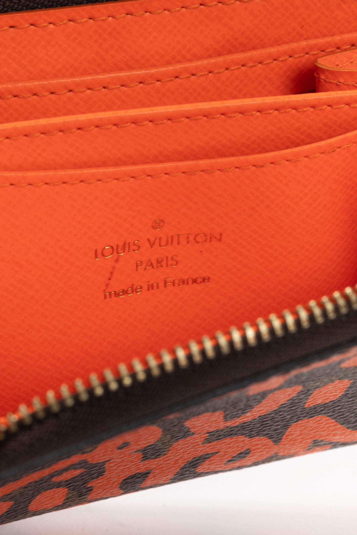 Louis Vuitton Louis Vuitton Zippy Orange Monogram Graffiti Coin Purse Size ONE SIZE - 9 Thumbnail