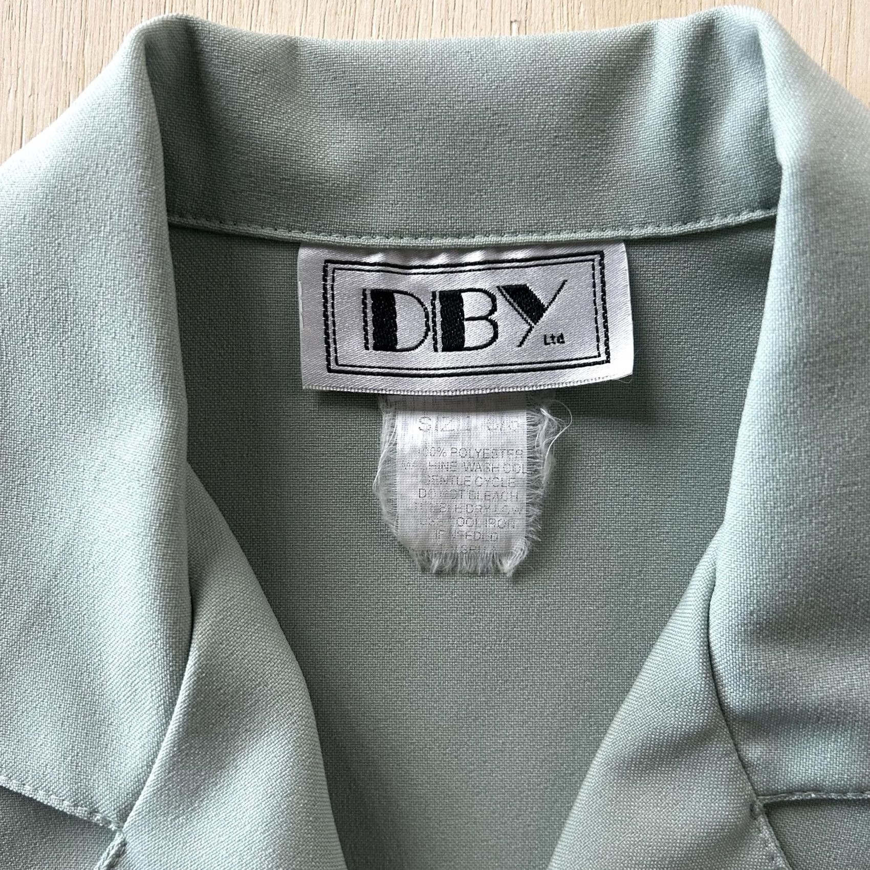 Vintage VINTAGE DBY Blouse Womens 5/6 Green Short Sleeve Collared Button Slim Woven Top Size S / US 4 / IT 40 - 2 Thumbnail