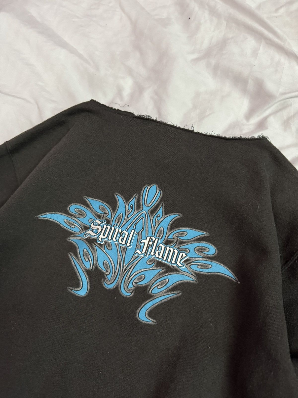If Six Was Nine Distressed 2000s Anarchy Spiral Flames Size US M / EU 48-50 / 2 - 4 Thumbnail