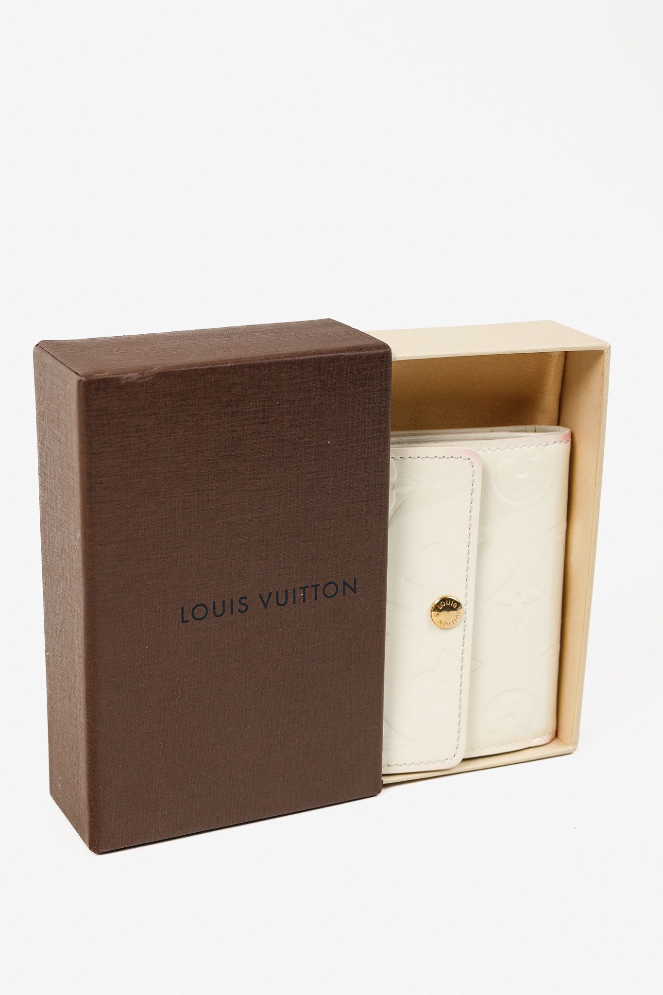 Louis Vuitton Louis Vuitton Ludlow Perle Monogram Vernis Compact Wallet Size ONE SIZE - 9 Thumbnail