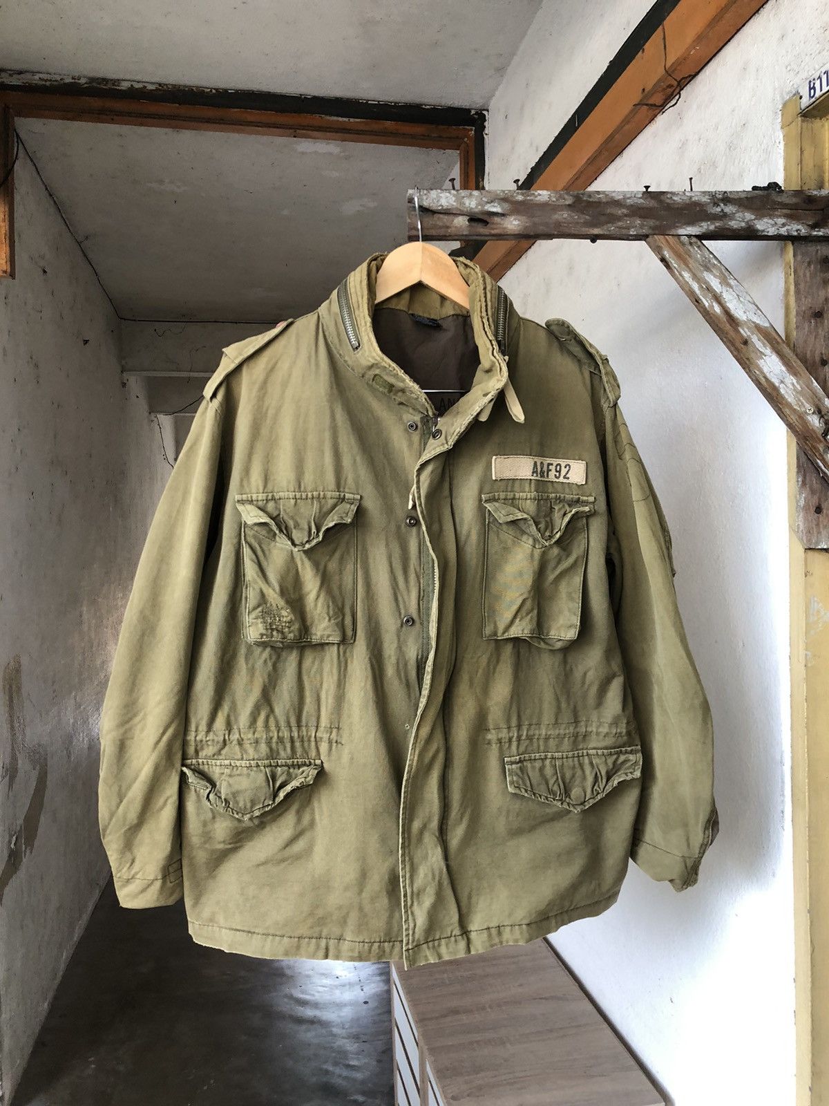 Abercrombie & Fitch Vintage Abercrombie and Fitch Distressed Military M65 Jacket Size US L / EU 52-54 / 3 - 5 Thumbnail