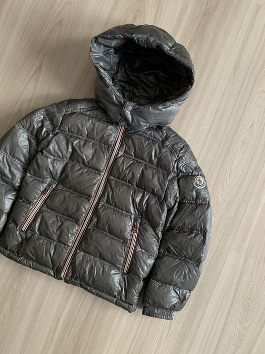 Moncler store gaston jacket