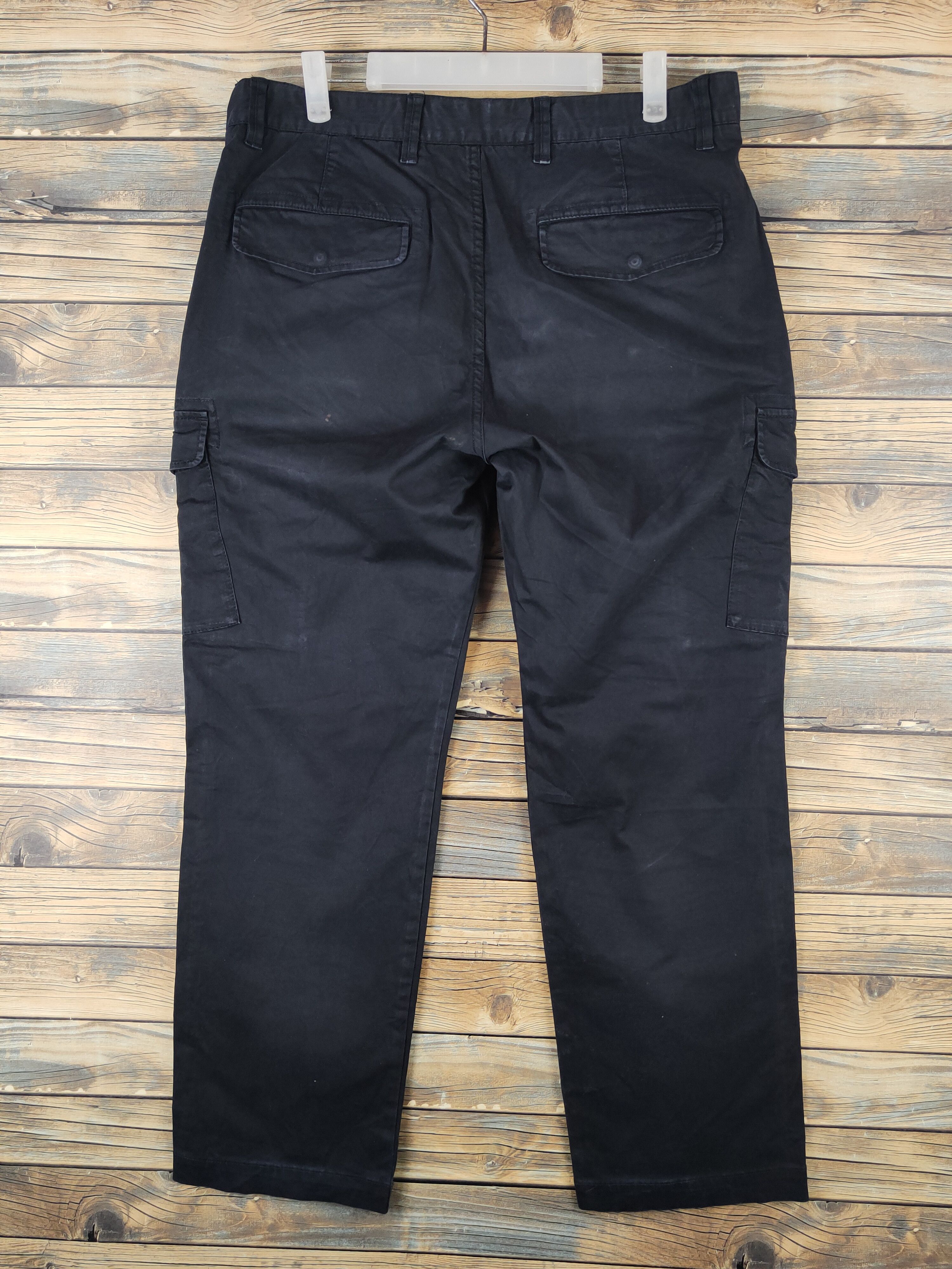 Japanese Brand DL Uniqlo Black Multipocket Cargo Pants #2613 Size US 33 - 7 Thumbnail