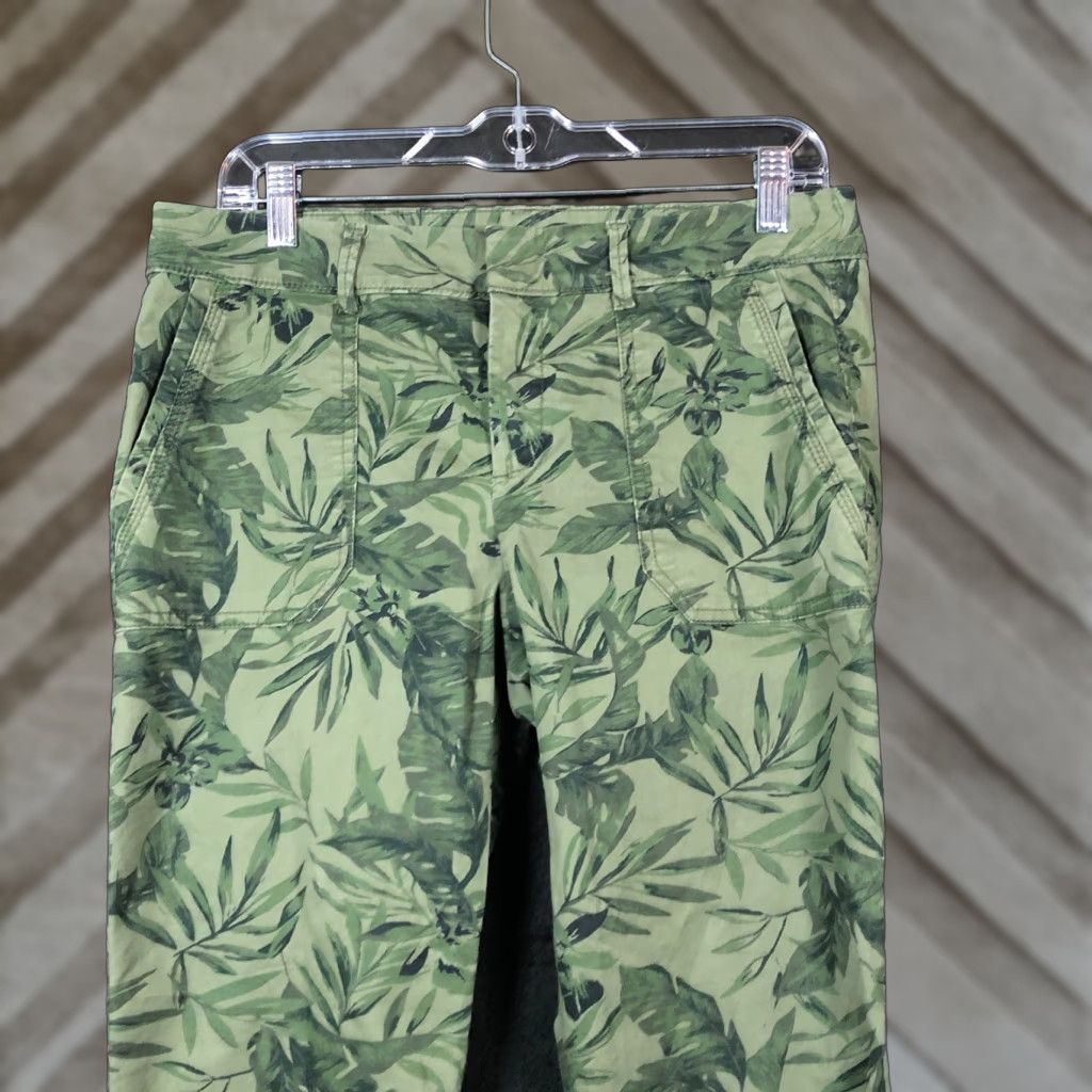 Old Navy Old Navy Womens Pants Green Leaf Print Pixie Cotton Blend Cropped Stretch 10 Size 24" / US 00 / IT 34 - 1 Thumbnail