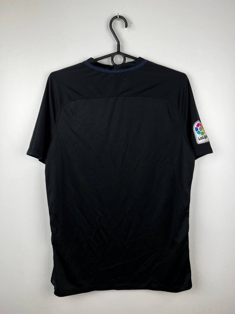 Vintage Athletico Madrid Nike jersey t-shirts size L Size US L / EU 52-54 / 3 - 2 Thumbnail