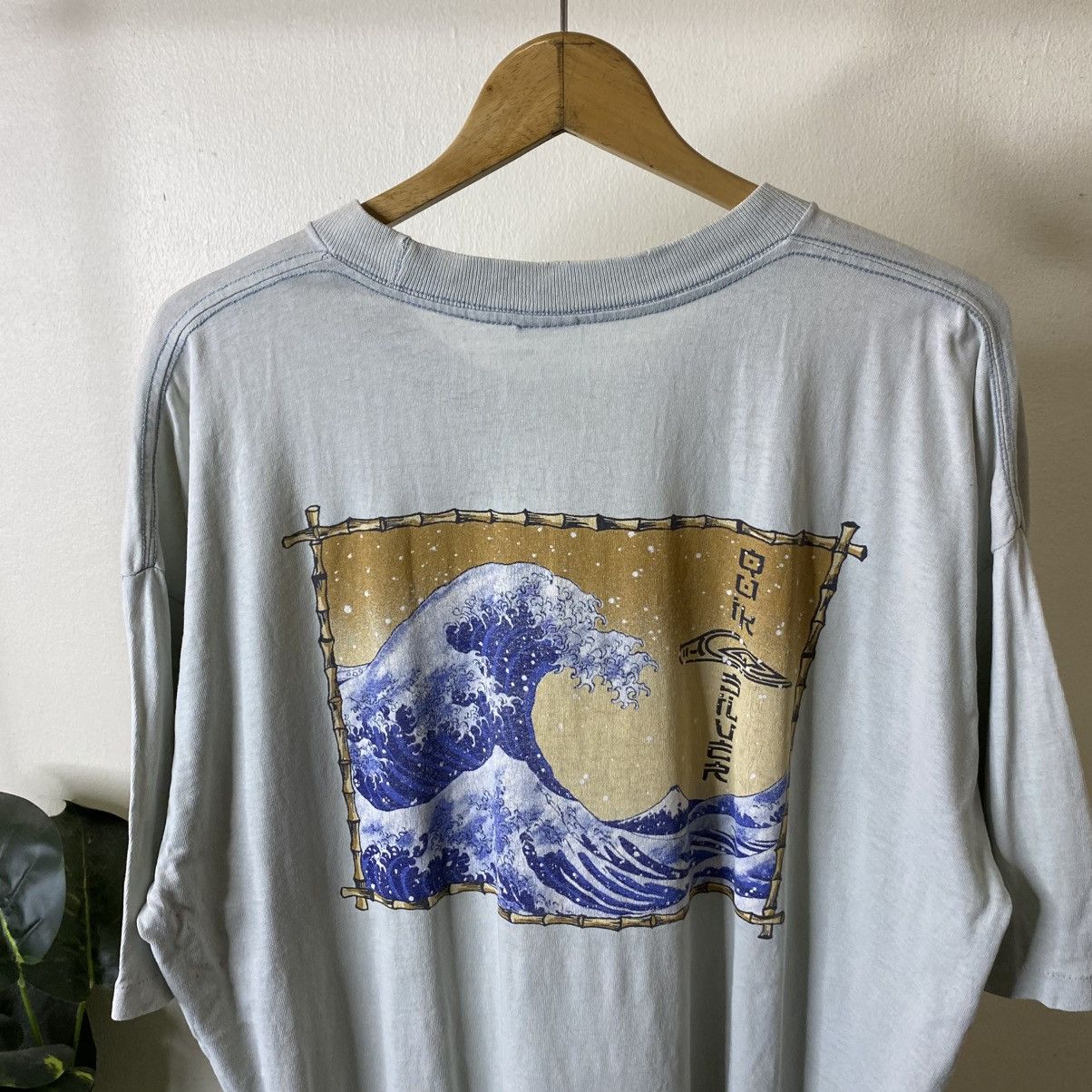 1990s Hokusai The Great Wave off Kanagawa Artwork Surf Tee