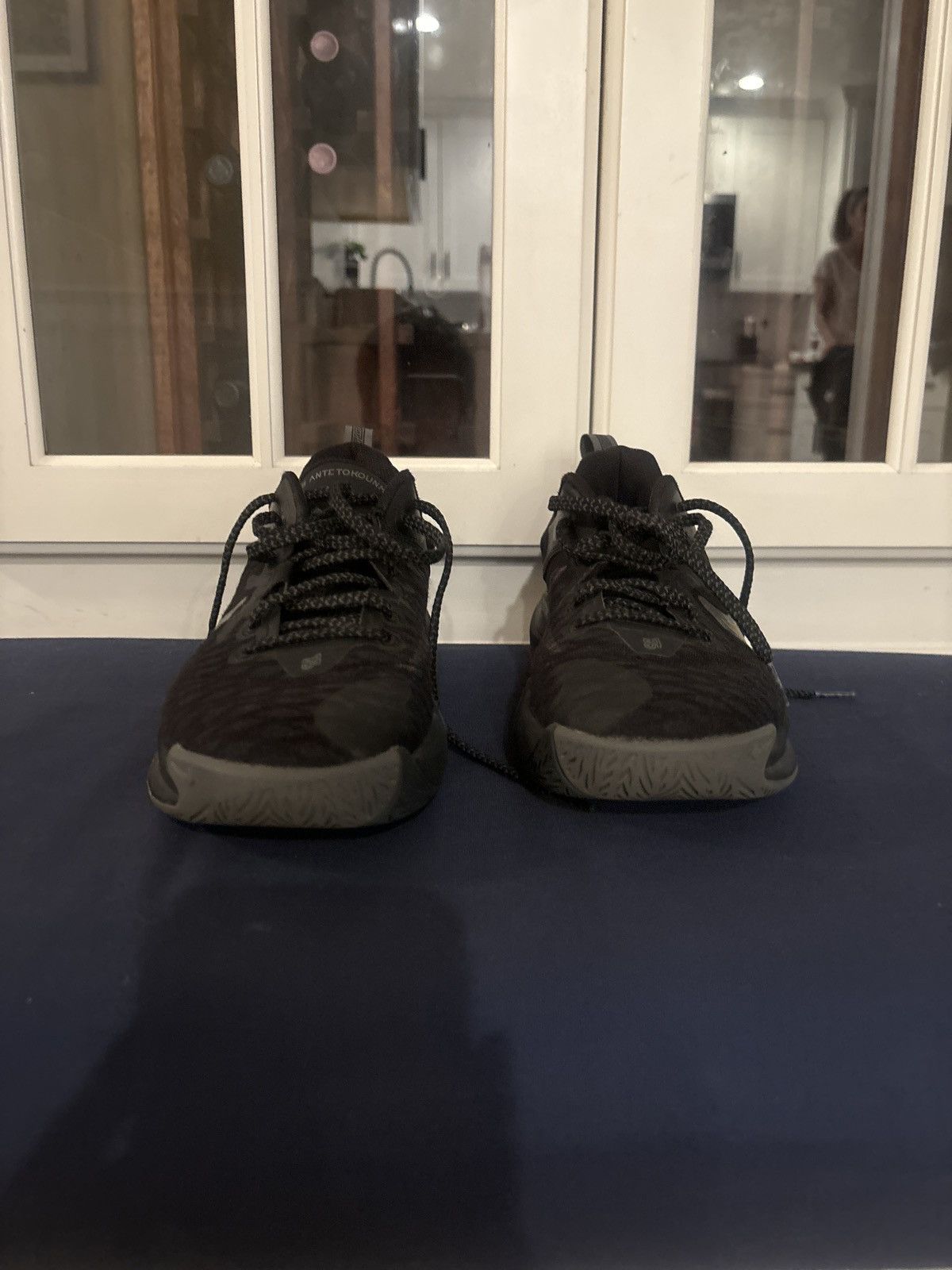 Nike Giannis Immortality GS ‘Black Iron Grey’ Used No Box 6.5Y Size US 6.5 / EU 39-40 - 3 Thumbnail