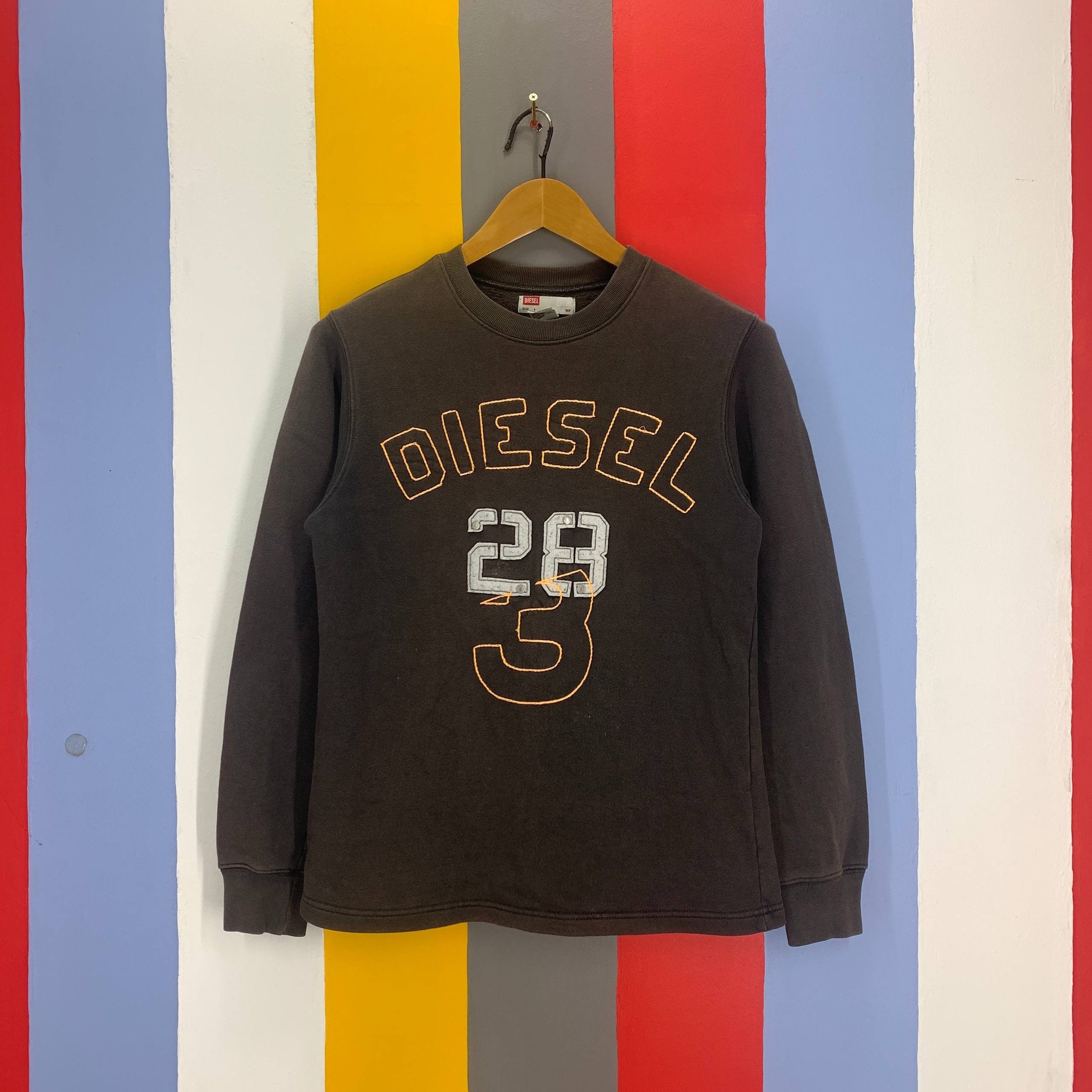 Diesel DIESEL Crew Neck Sweatshirt #2597/X Size L / US 10 / IT 46 - 1 Thumbnail