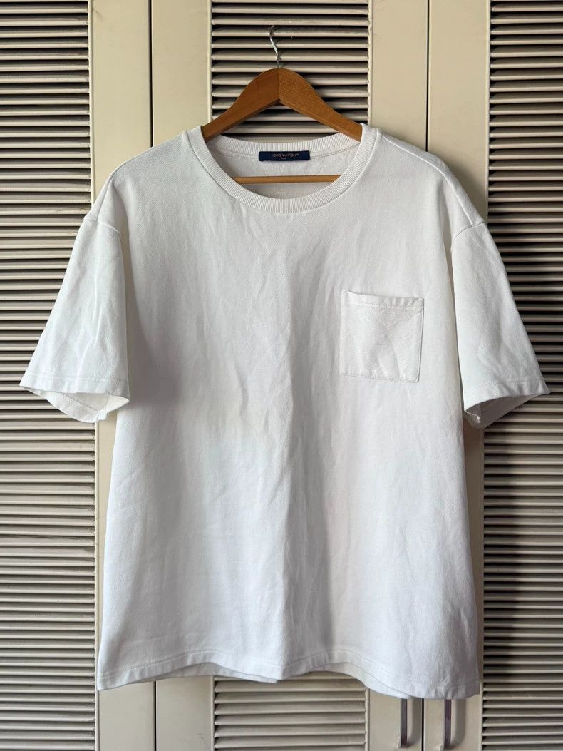 Louis Vuitton LOUIS VUITTON White Pocket Short Sleeve T-Shirt Size US XXL / EU 58 / 5 - 1 Thumbnail