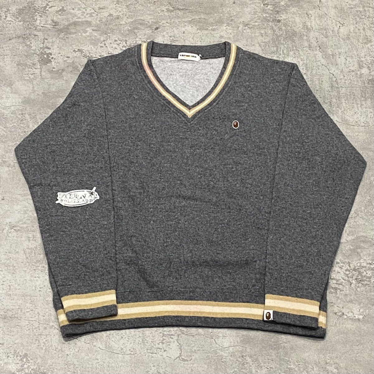 Bape Bape V Neck One Point Sweater Size US XL / EU 56 / 4 - 1 Thumbnail