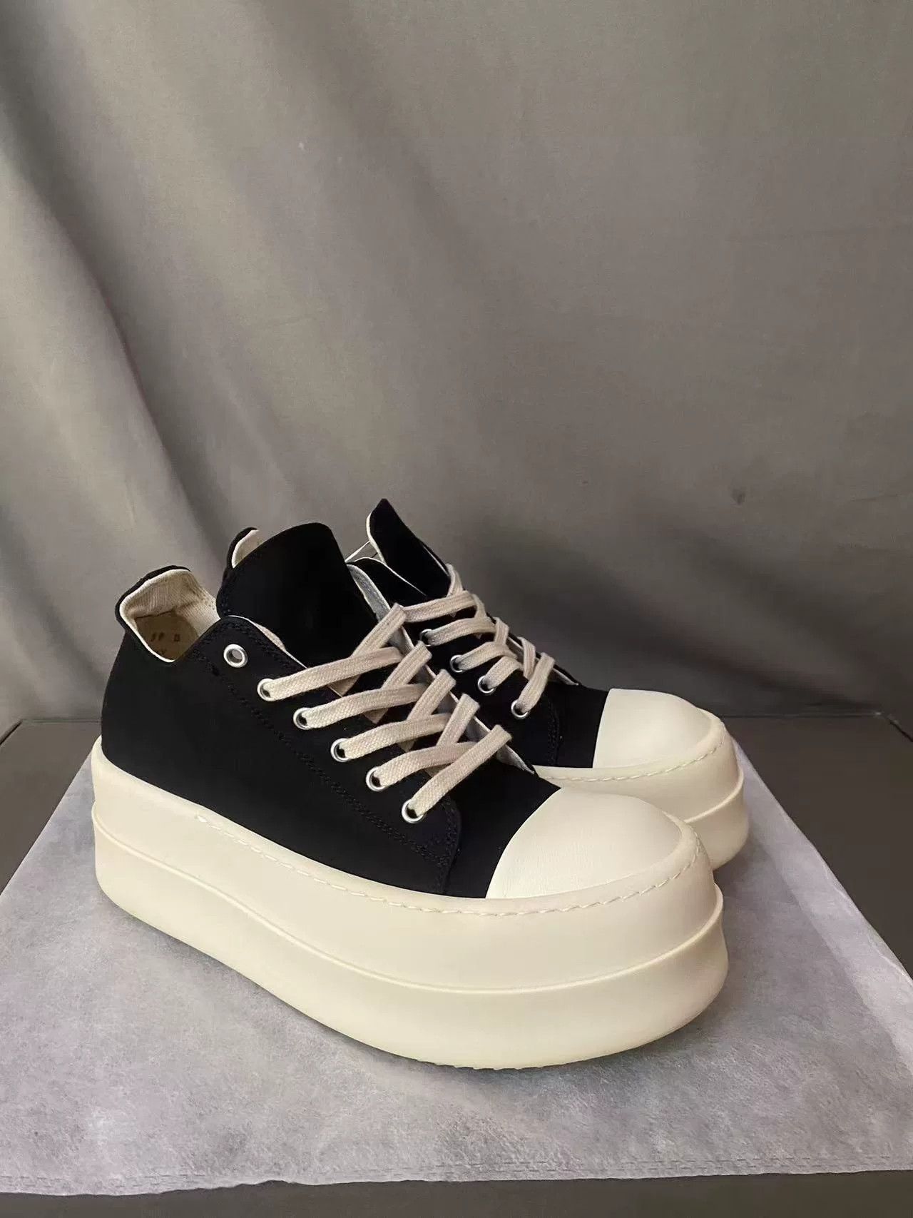 Rick Owens Rick Owens Lowtop Sneakers 39 Women Size US 8.5 / IT 38.5 - 1 Thumbnail