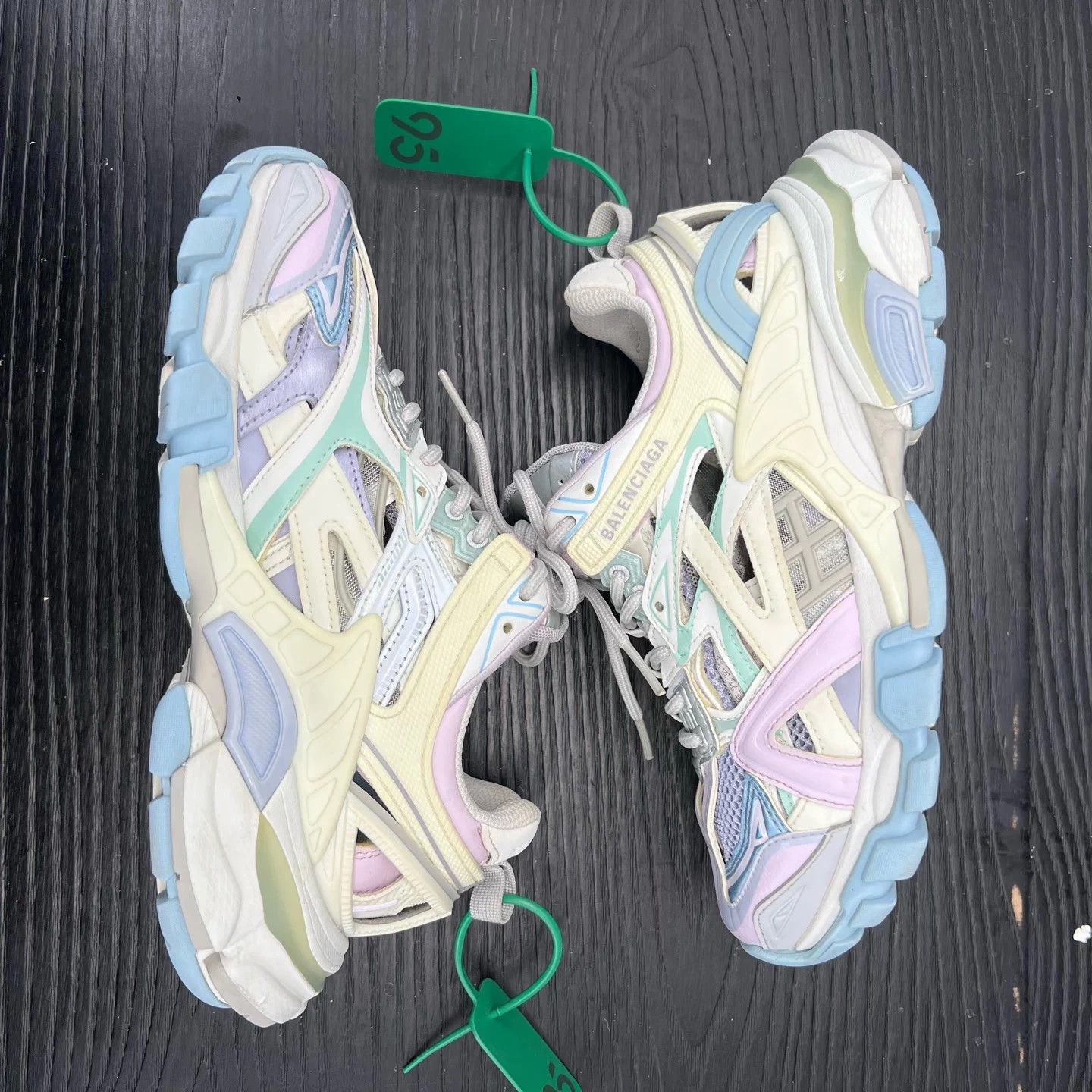 Balenciaga Balenciaga Track 2 White Blue Pink 36 Size US 5 / IT 35 - 2 Thumbnail