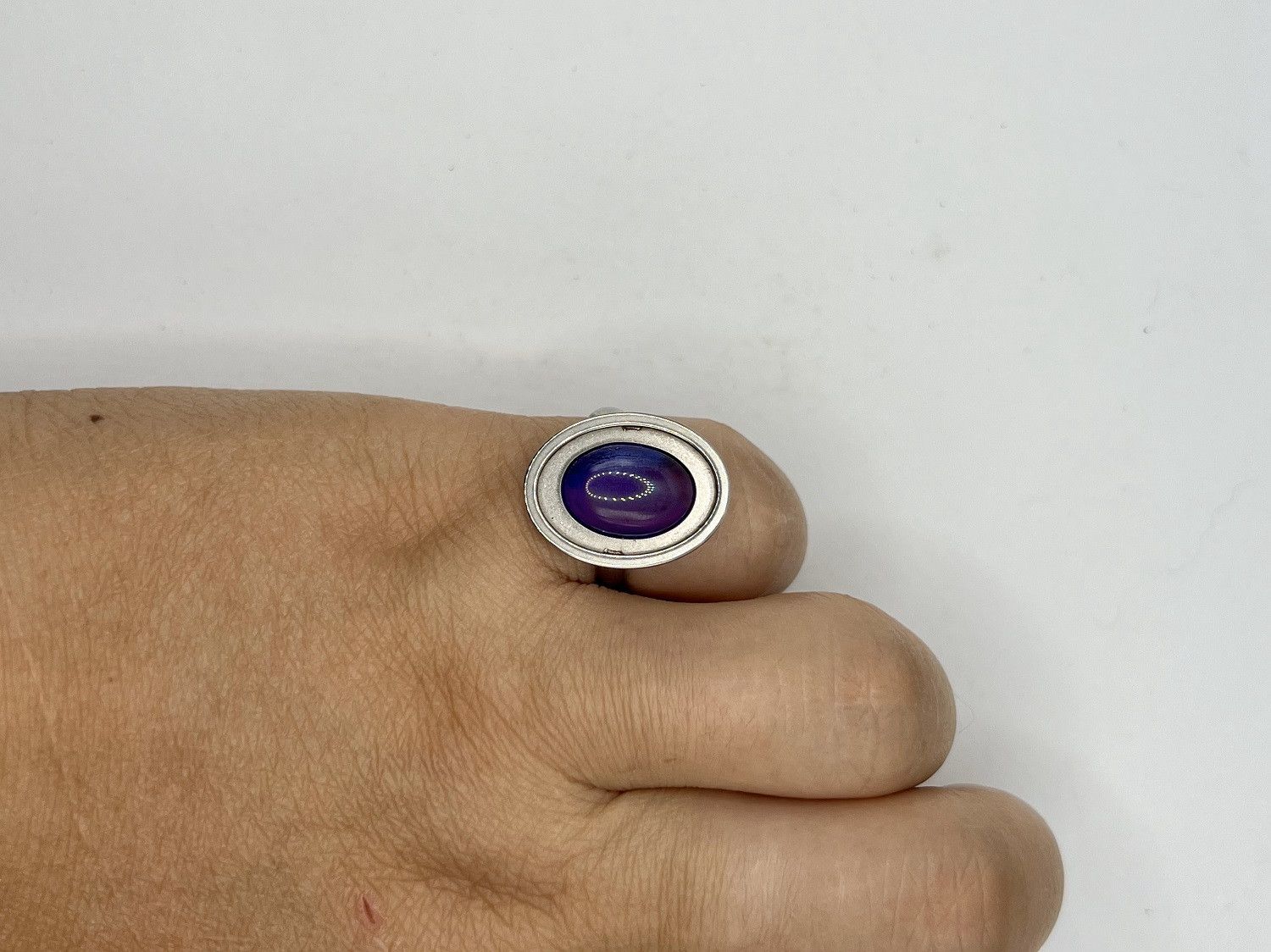 Handmade Oval Amethyst Crystal stainless steel ring - size 7.75 Size ONE SIZE - 4 Thumbnail
