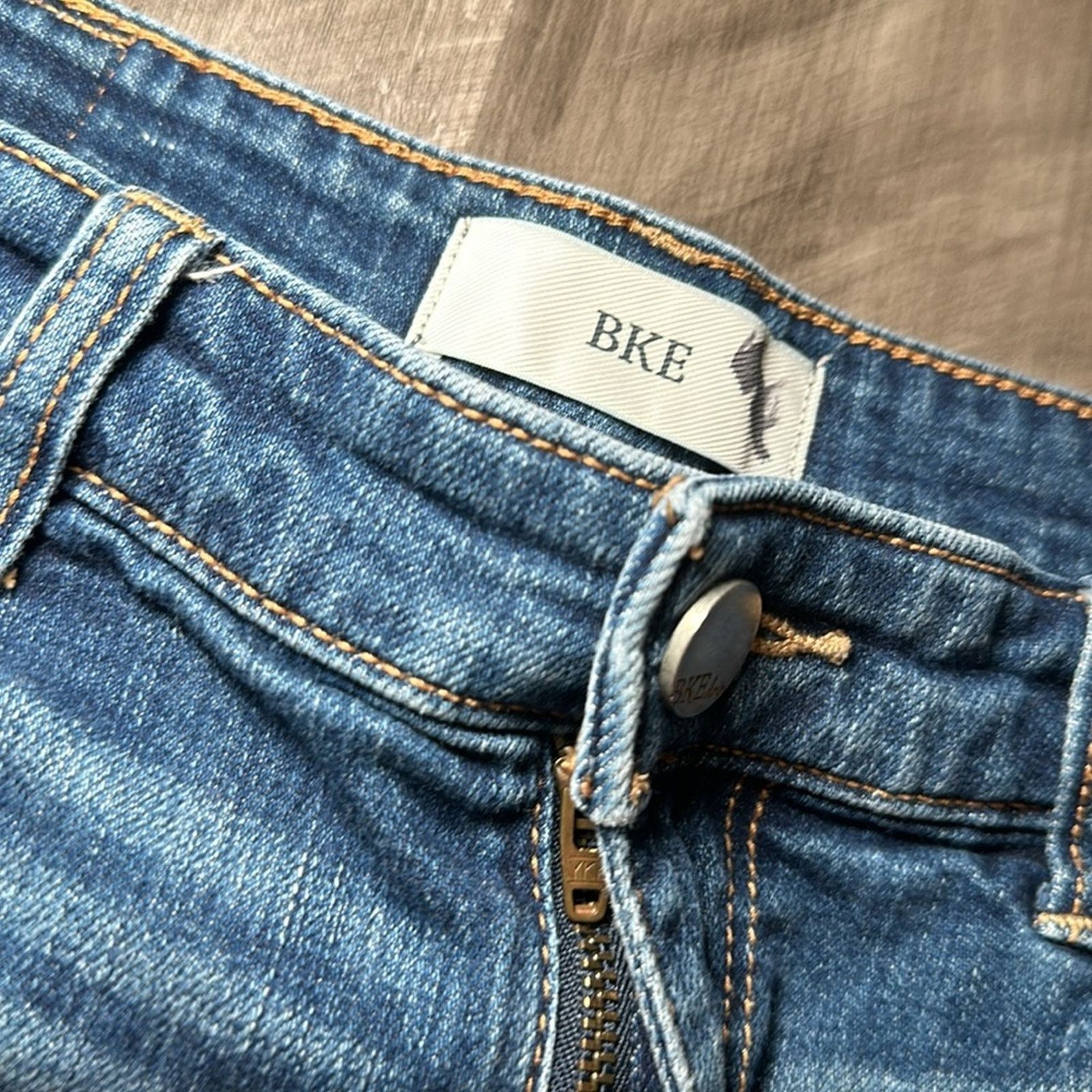 BKE BKE Stella Mid-Rise Cut Off Jean Shorts - 27 Size 27" / US 4 / IT 40 - 6 Thumbnail