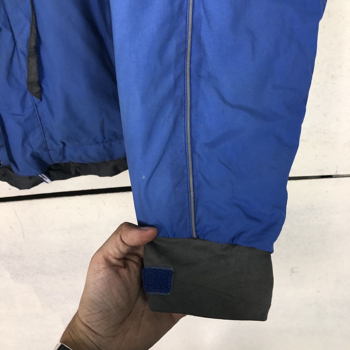 Japanese Brand Fishing Jacket Zipper Daiwa Big Logo Size US L / EU 52-54 / 3 - 18 Thumbnail
