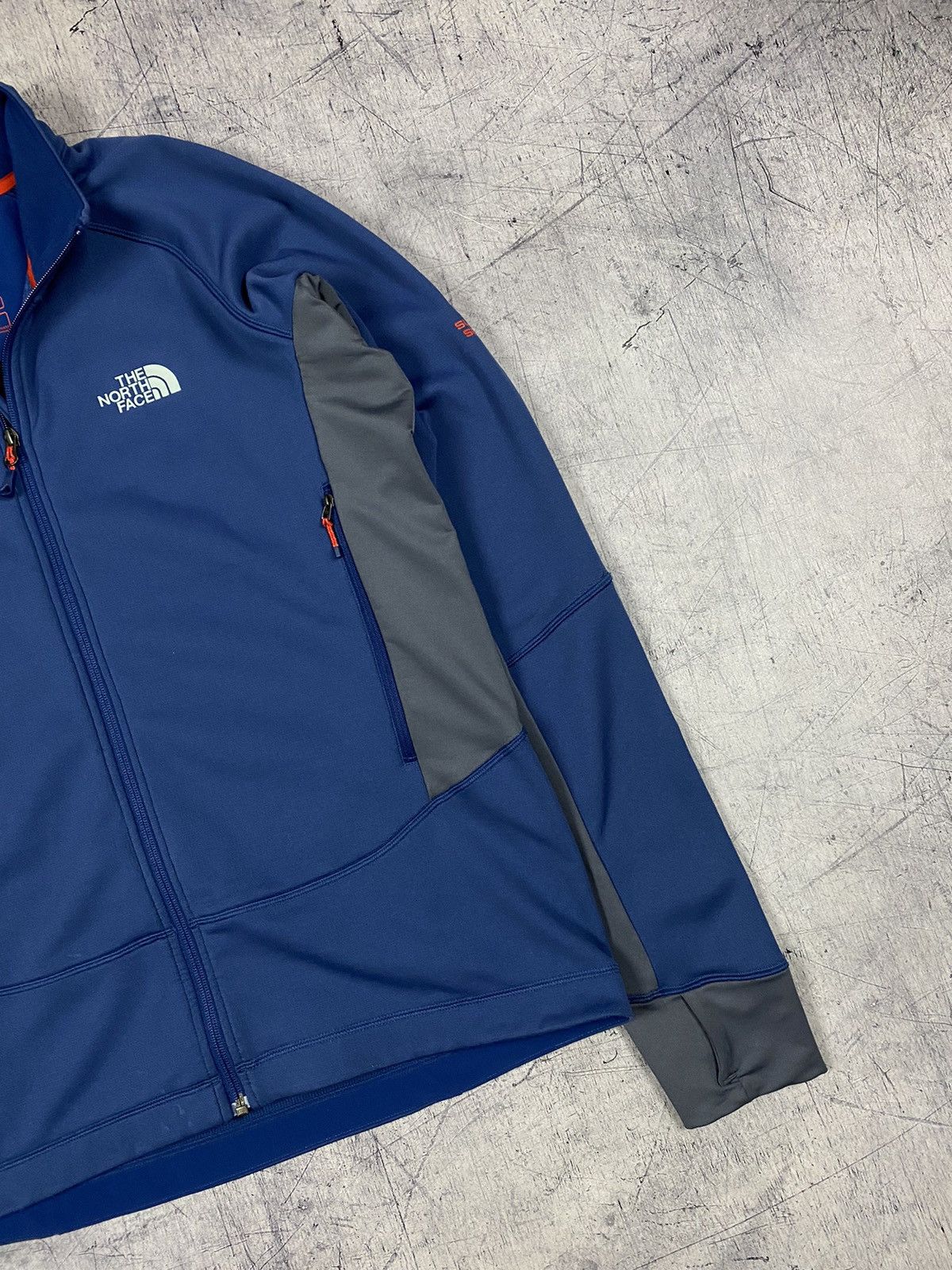 The North Face Vintage The North Face Summit Series Softshel Jacket Bomber Size US L / EU 52-54 / 3 - 4 Thumbnail