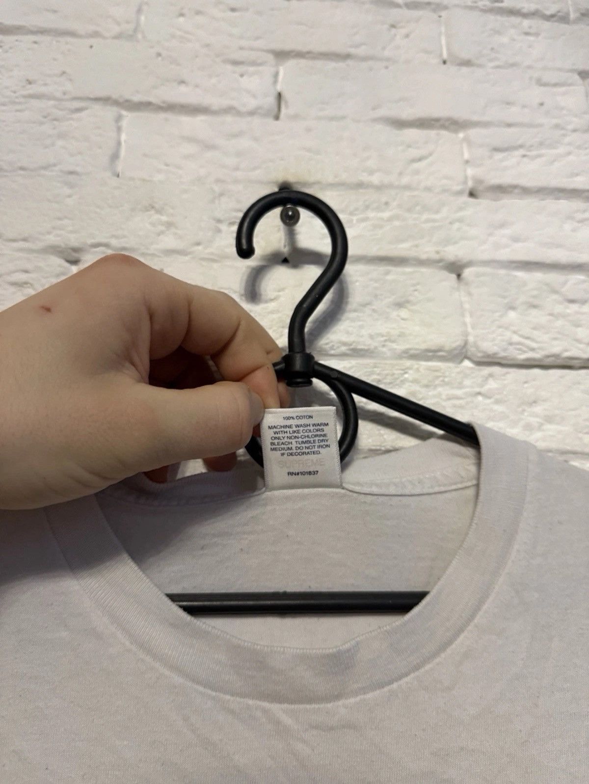 Supreme Supreme SS21 Water Pistole T-shirt Authentic Tee Sz M Size US M / EU 48-50 / 2 - 5 Thumbnail