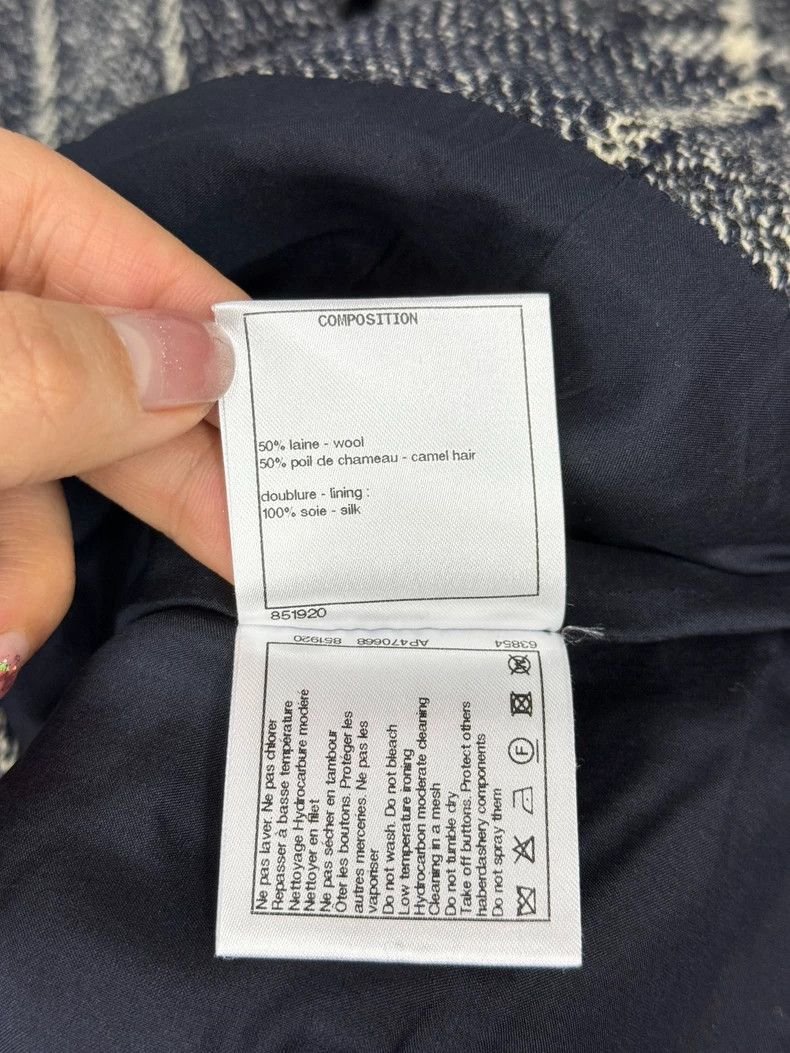 Chanel Chanel Gray plaid woollen trousers Size 42" / US 20 - 6 Thumbnail