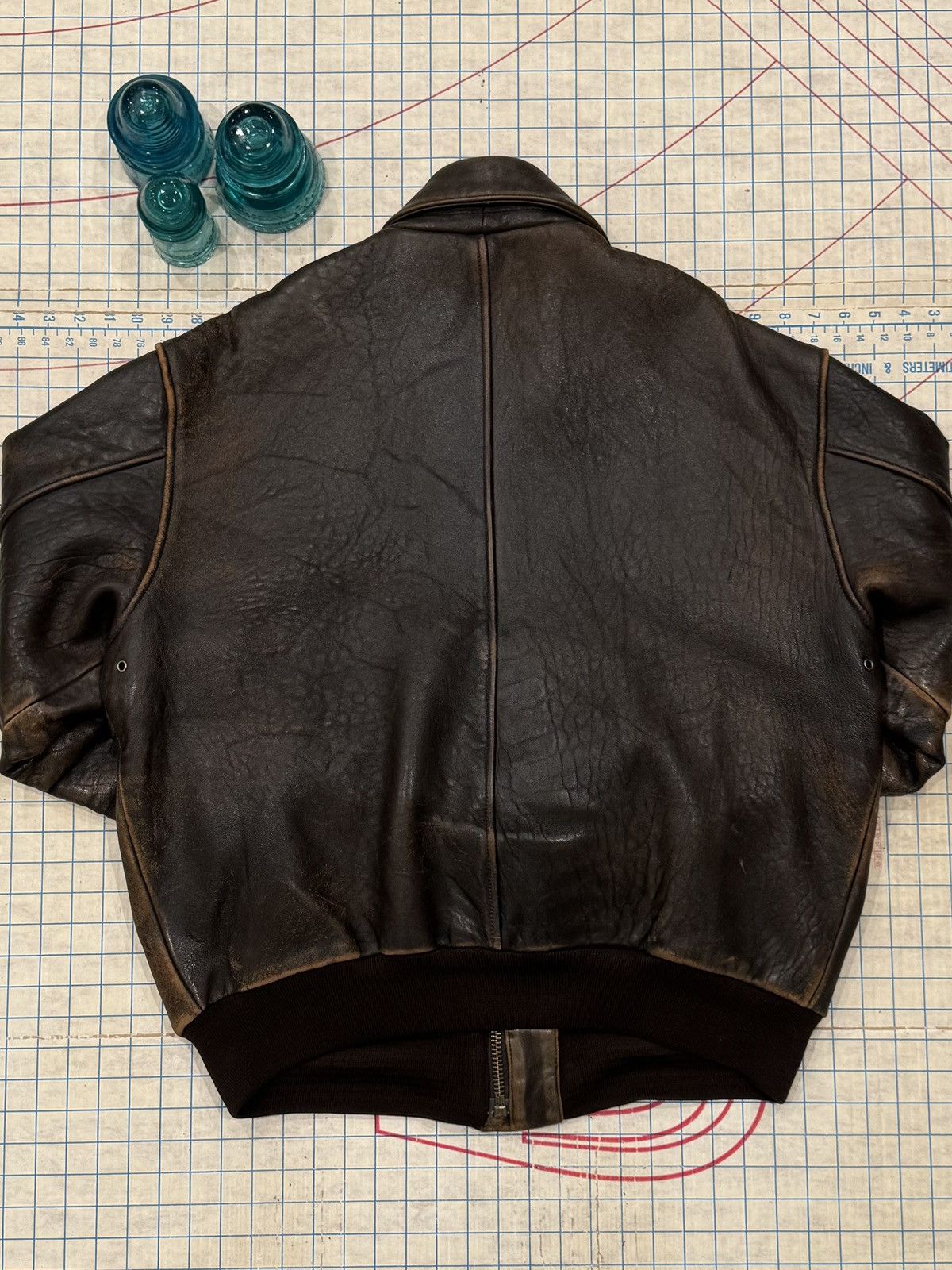 Schott Vintage Schott NYC A-2 Leather Bomber Jacket Mens Size Large Size US L / EU 52-54 / 3 - 17 Thumbnail
