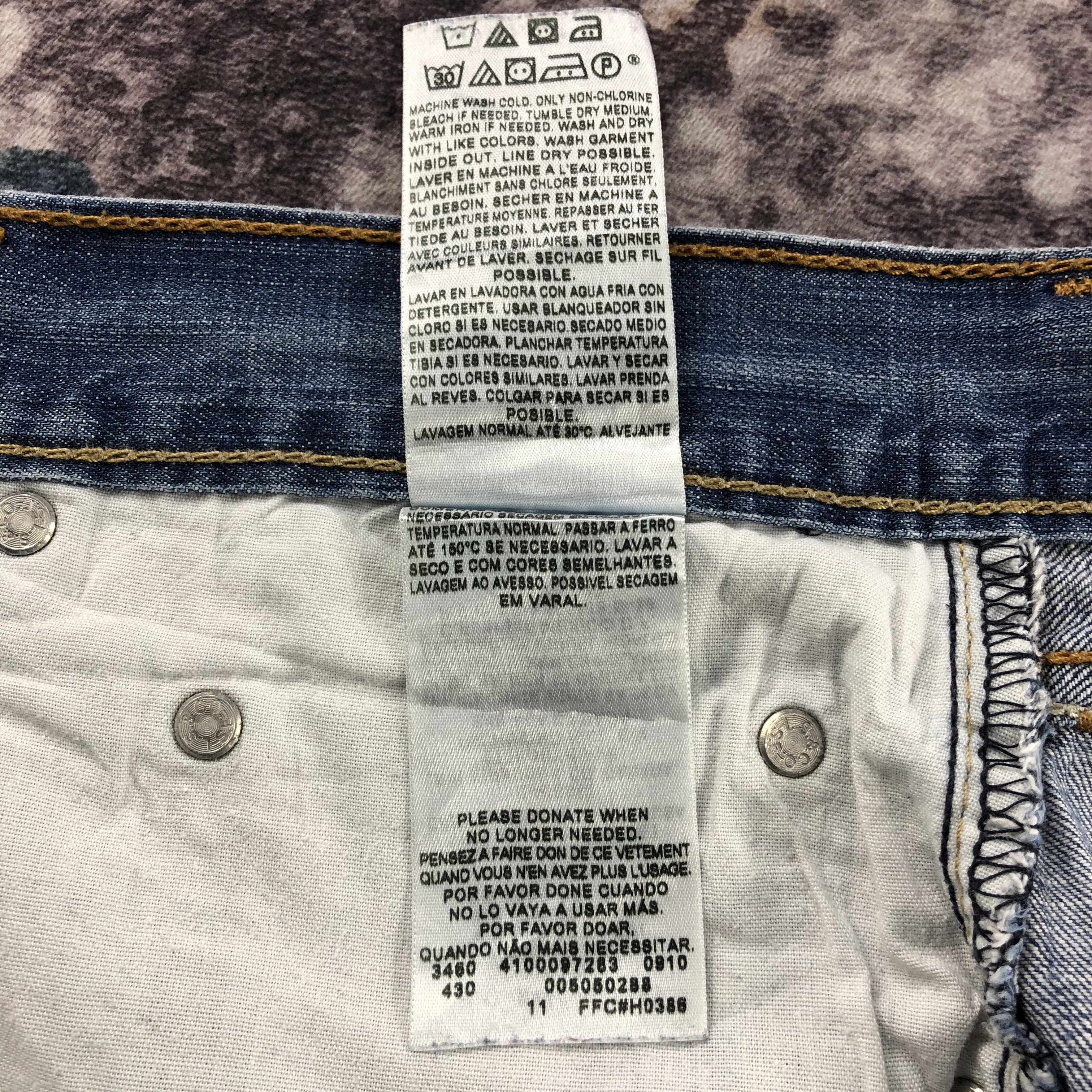Levi's × Vintage Vintage Blue Wash Levis 505 Jeans-JM2459 Size US 35 - 13 Thumbnail
