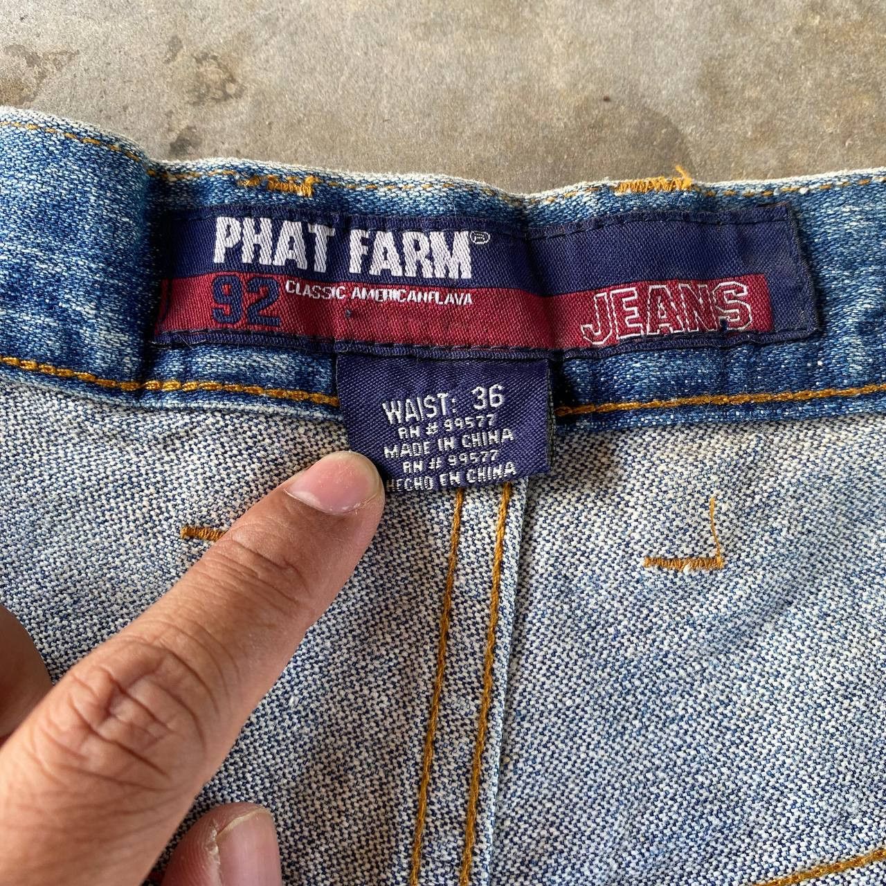 Phat Farm VINTAGE 1992 PHAT FARM LOOSE CLASSIC AMERICAN FLAVA PAINTED Size US 35 - 9 Thumbnail