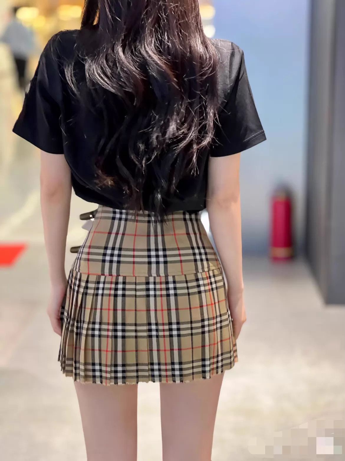 Burberry Burberry Check Summer Preppy Mini Skirt Size 36 Size 25" / US 0 / IT 36 - 8 Thumbnail