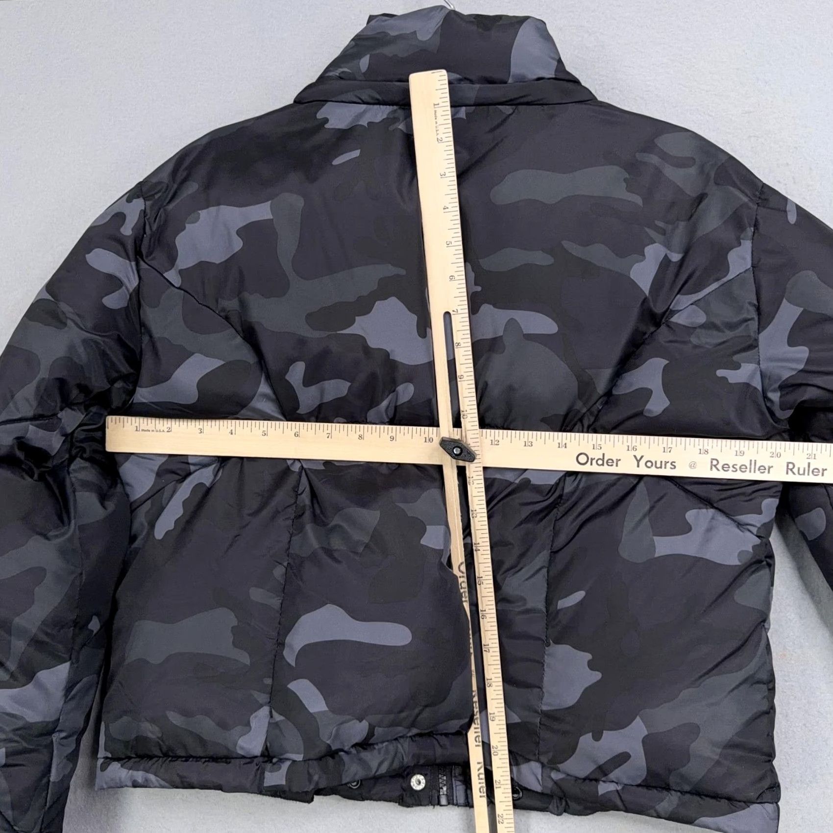 Vintage Sebby Jacket Women’s Small Gray Camo Puffer Quilted Zip Pockets Outdoor Shirt/Coat Size S / US 4 / IT 40 - 6 Thumbnail