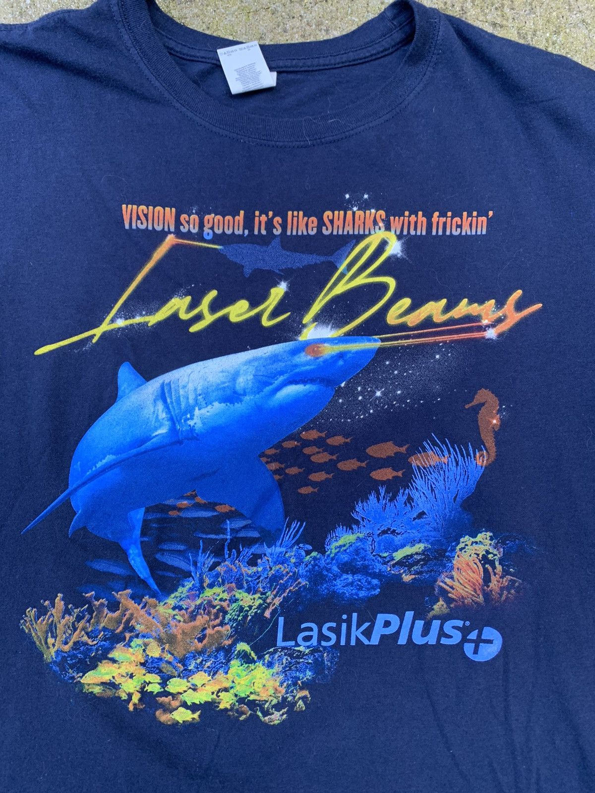 Vintage Shark T Shirt Size US L / EU 52-54 / 3 - 2 Thumbnail