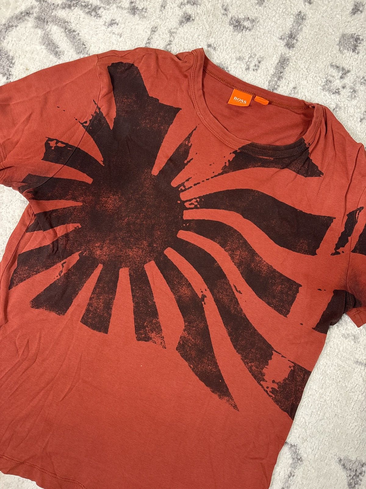 Hugo Boss HUGO BOSS IMPERIAL JAPANESE T SHIRT Size US M / EU 48-50 / 2 - 2 Thumbnail