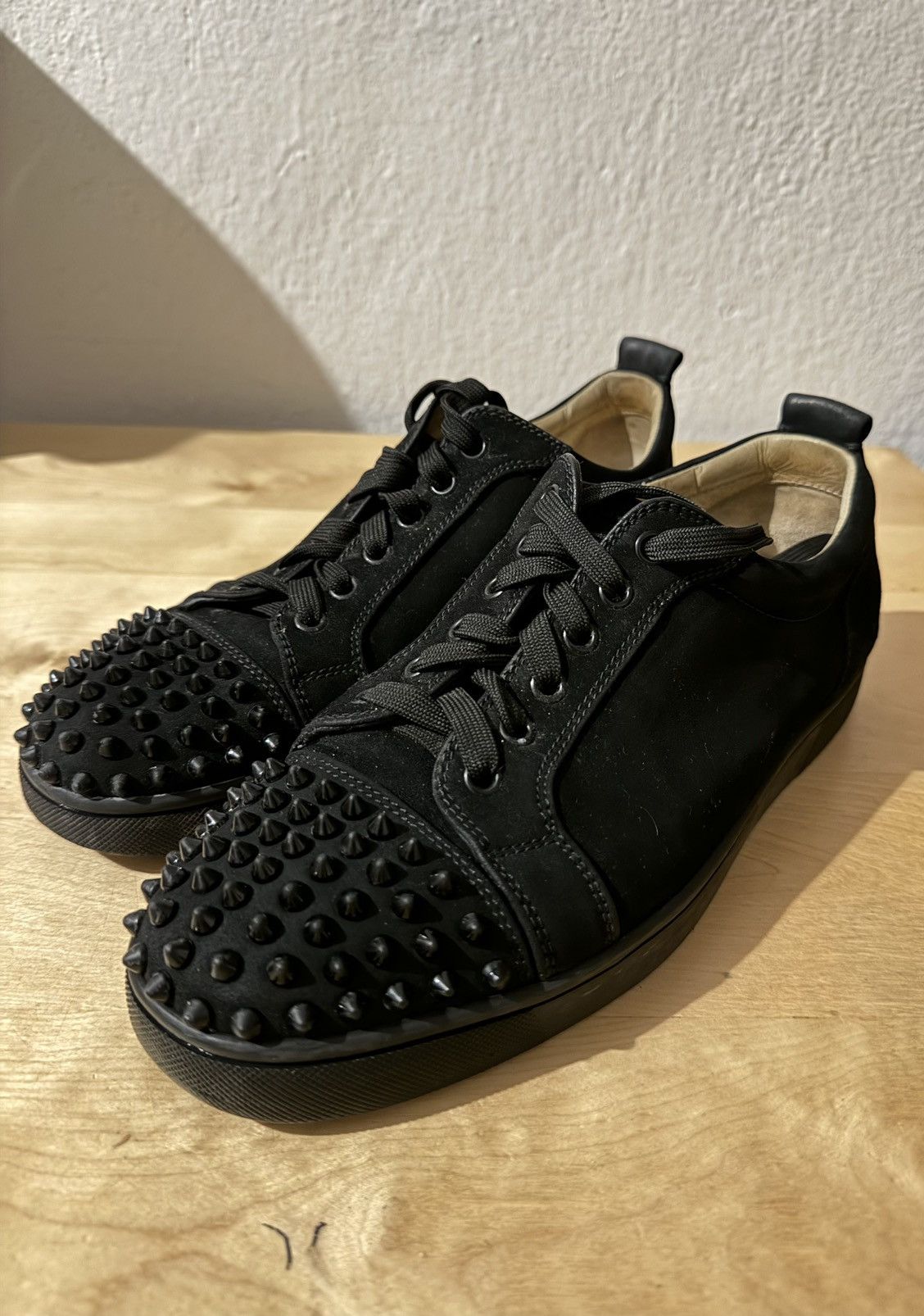 Christian Louboutin Junior Spikes Veau Velours Sneaker Black Size US 7 / EU 40 - 6 Thumbnail