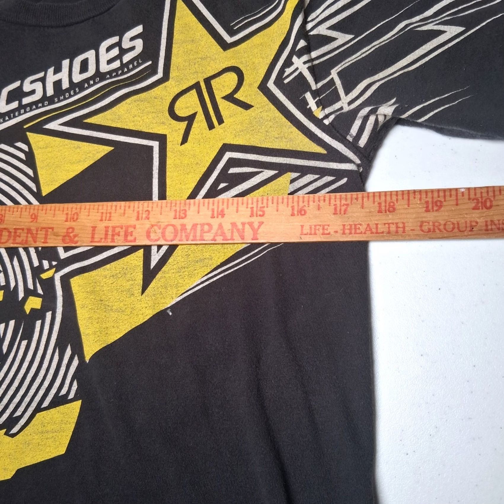 Vintage VINTAGE DC Shoes x Rockstar Energy Drink Shirt Small Black Graphic Distressed Skate Shirt Men S Black Graphic Distressed Skate Size US S / EU 44-46 / 1 - 7 Thumbnail