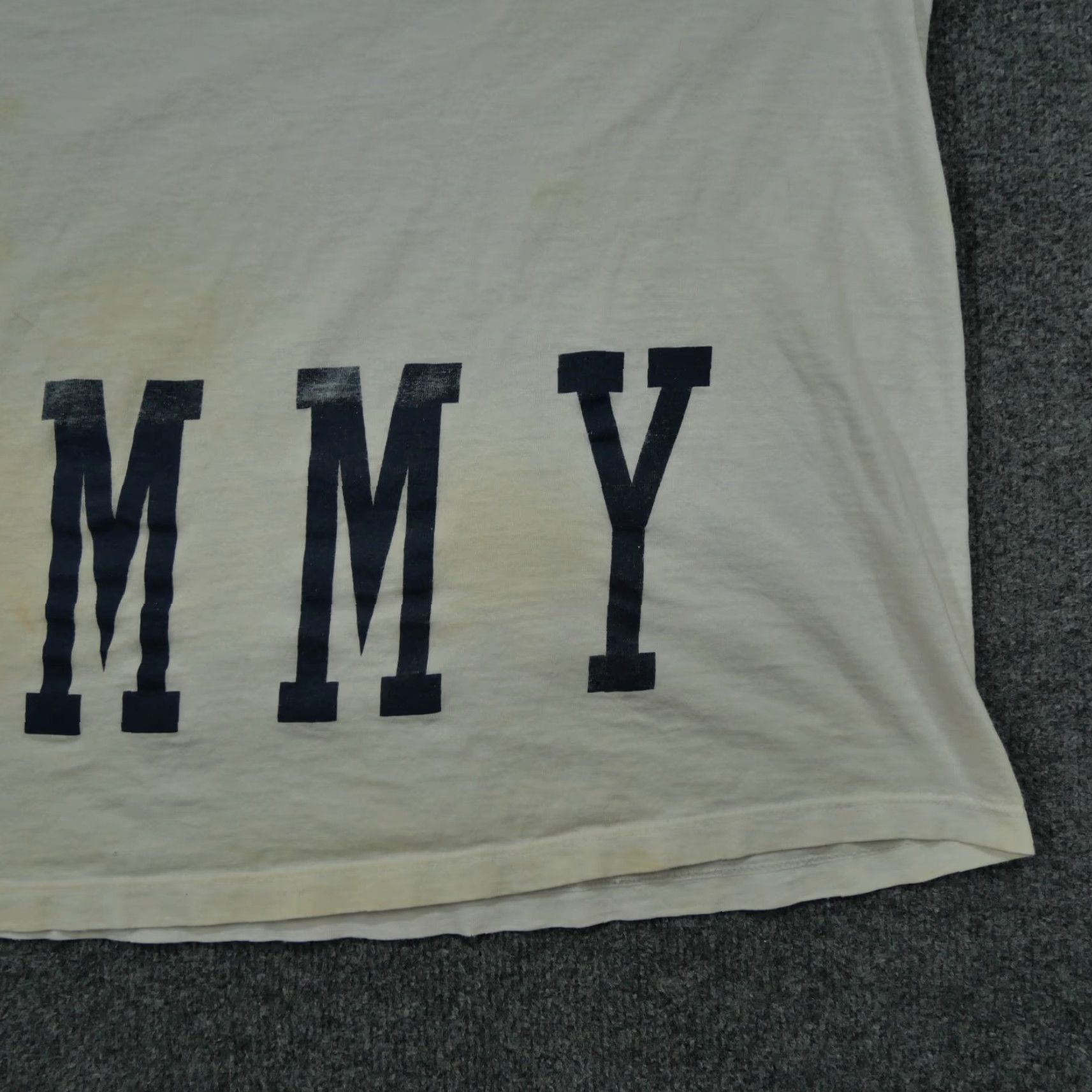 Tommy Hilfiger VINTAGE Tommy Hilfiger T Shirt Adult XL White Distressed Grunge Big Logo 90s Mens Size US XL / EU 56 / 4 - 3 Thumbnail