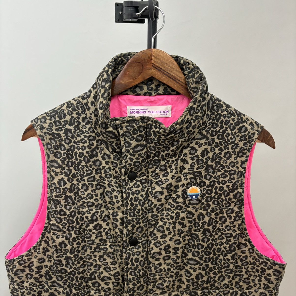 Japanese Brand Surf Equipment Morning Collection Melple Leopard Camp Vest Size US M / EU 48-50 / 2 - 2 Thumbnail