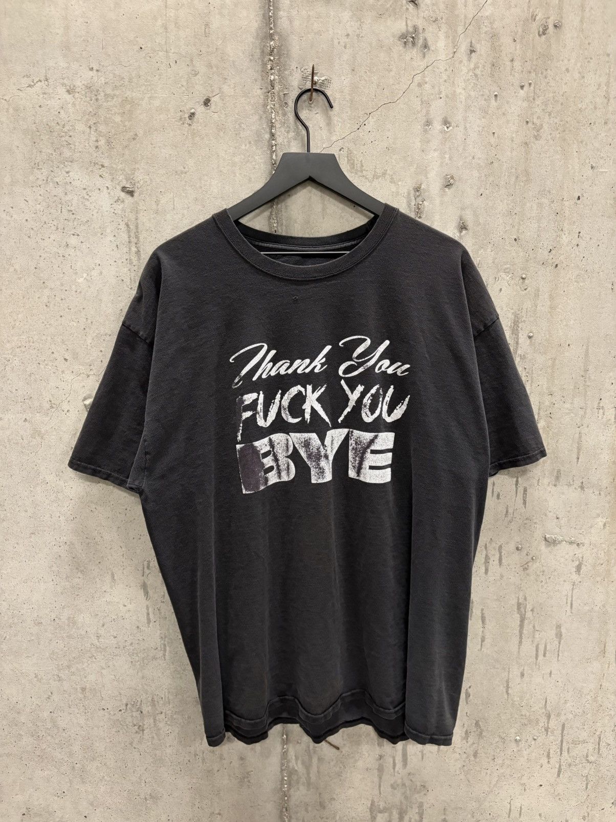 Streetwear × Vintage Vintage Fuck You Hand Sign Finger T Shirt
