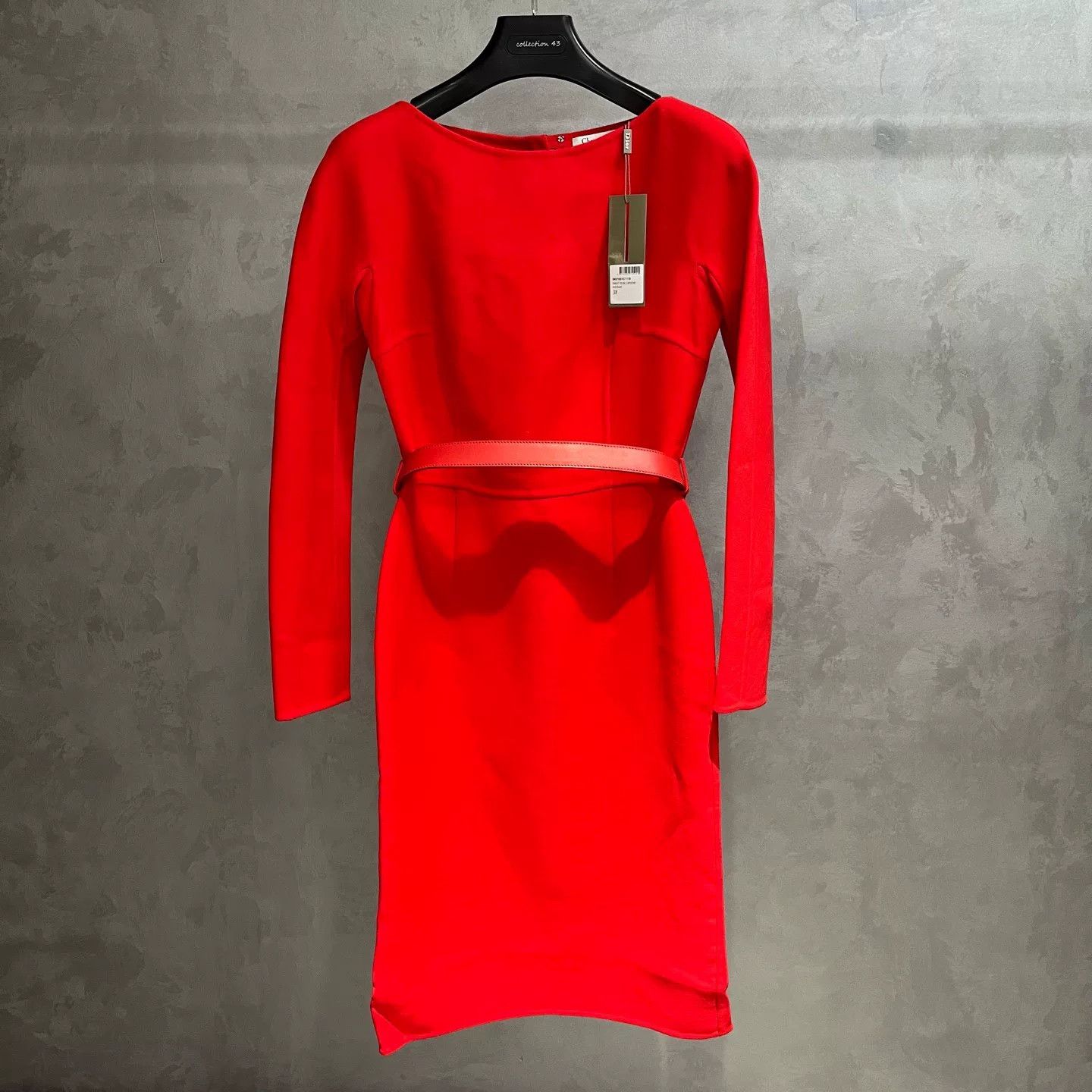 Dior dior red long sleeve belted dress Size US M / EU 48-50 / 2 - 1 Thumbnail
