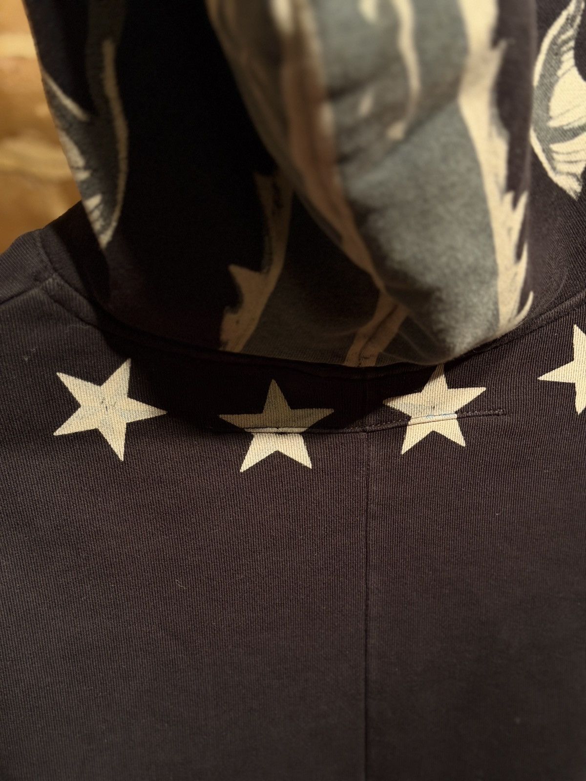 Givenchy FW12 Givenchy Mermaid Sharkhead Hoodie Size US XXS / EU 40 - 6 Thumbnail