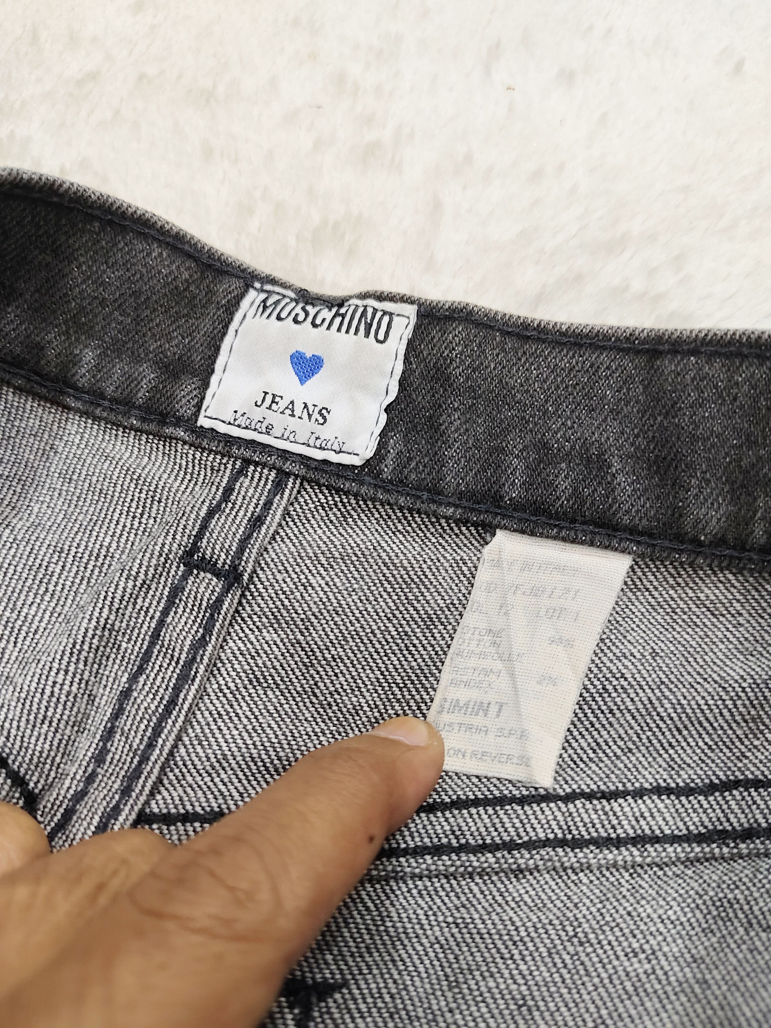 Moschino 90s Moschino- Peace Logo Y2K Archive High Waist Washed Jeans Size 29" - 8 Thumbnail