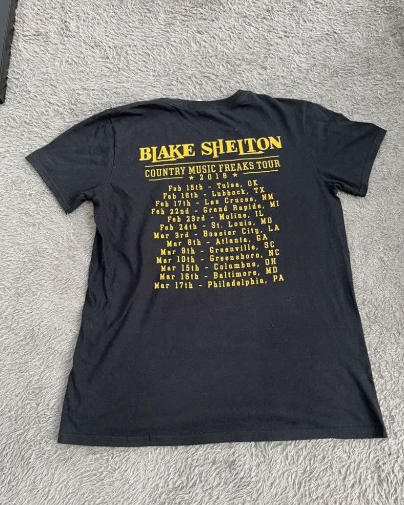 Gildan Blake Shelton Country Music Freaks Promo Concert Medium 2018 Size US M / EU 48-50 / 2 - 3 Thumbnail