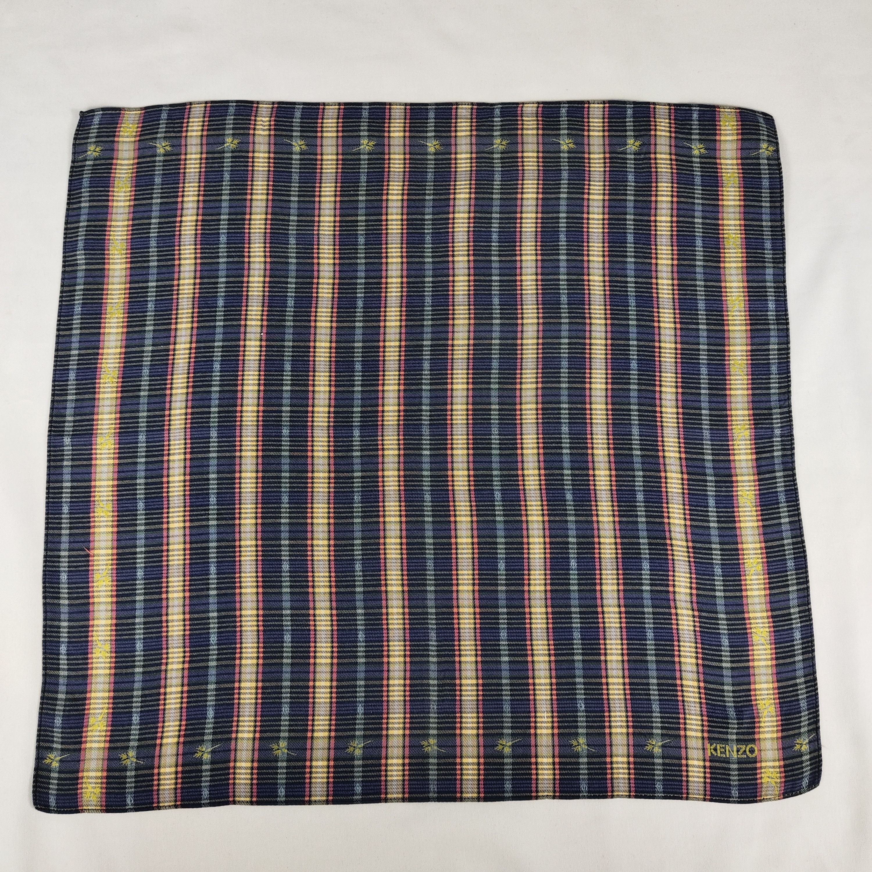 Kenzo × Vintage Kenzo Handkerchief / Neckerchief / Bandana FZ054 Size ONE SIZE - 3 Thumbnail