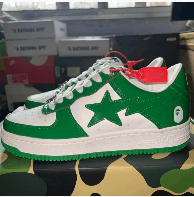 Bape A BATHING APE low-top men's white and green Size US 7 / EU 40 - 1 Thumbnail