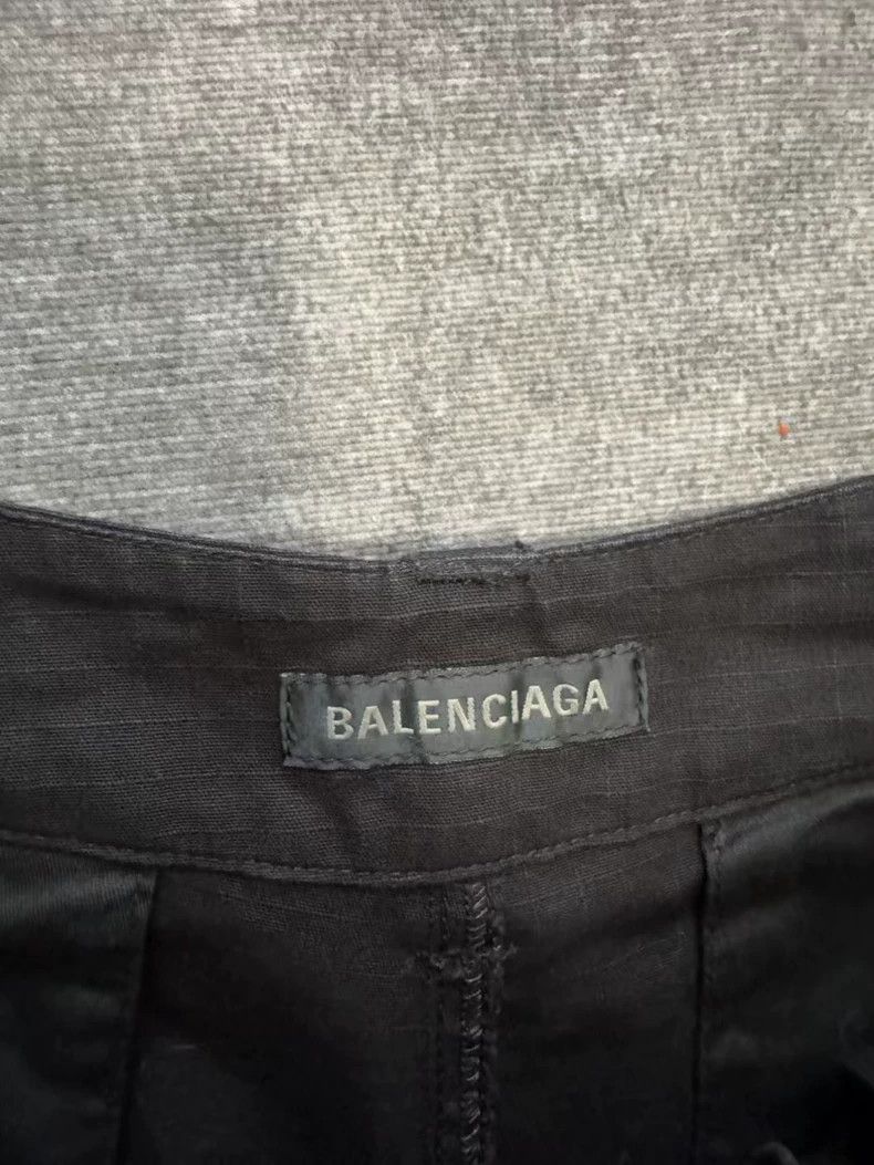 Balenciaga Balenciaga size 44 Cargo shorts Size US 28 / EU 44 - 4 Thumbnail