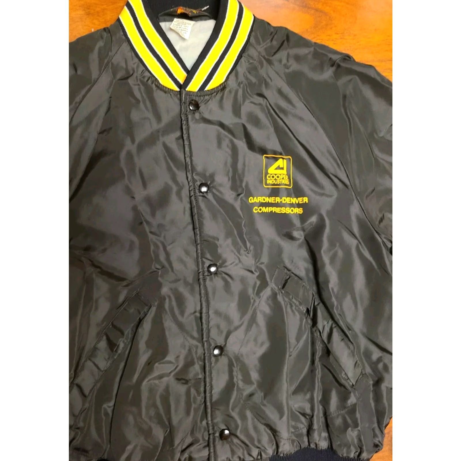 Dunbrooke Dunbrooke Cooper Industries Bomber Jacket Mens M Black VTG Long Sleeve Snap Pocket Casual Lightweight All Seasons Size US M / EU 48-50 / 2 - 2 Thumbnail